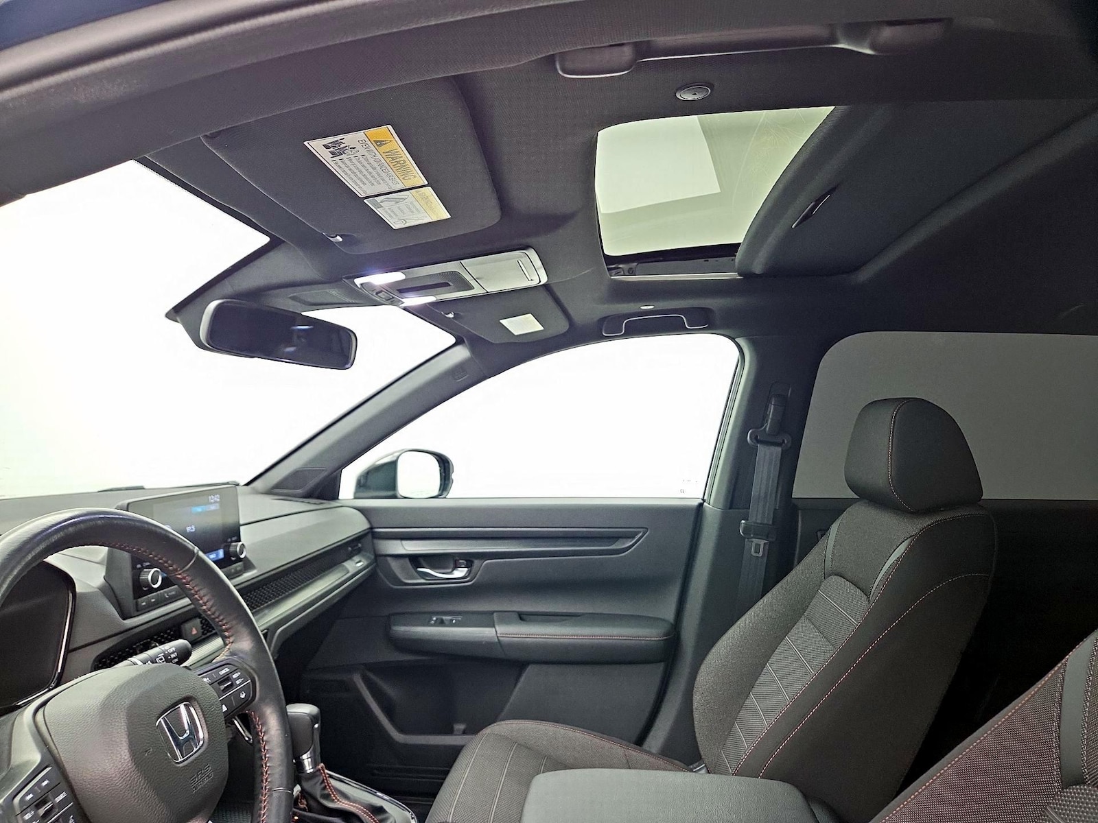 Sunroof(s) & Overhead Airbags