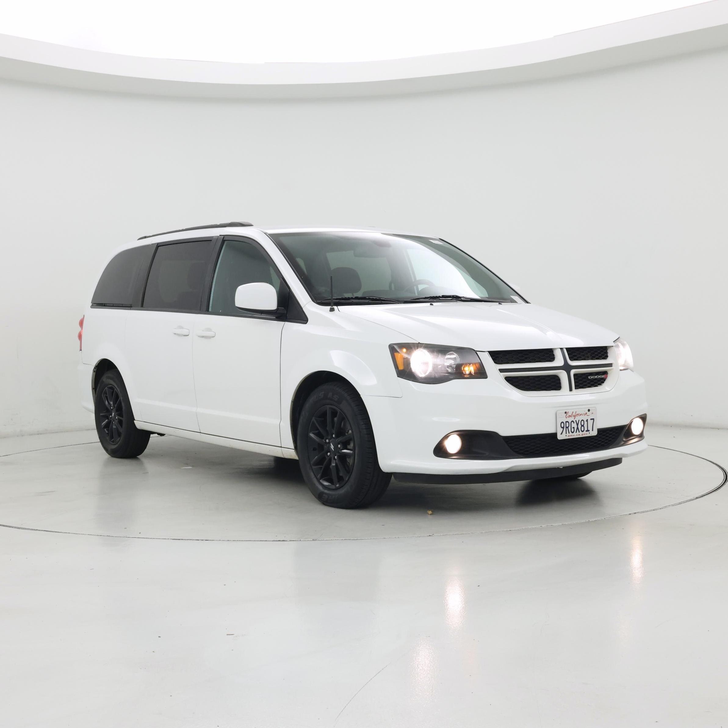 White 2019 Dodge Grand Caravan Minivan Front-Wheel Drive Automatic