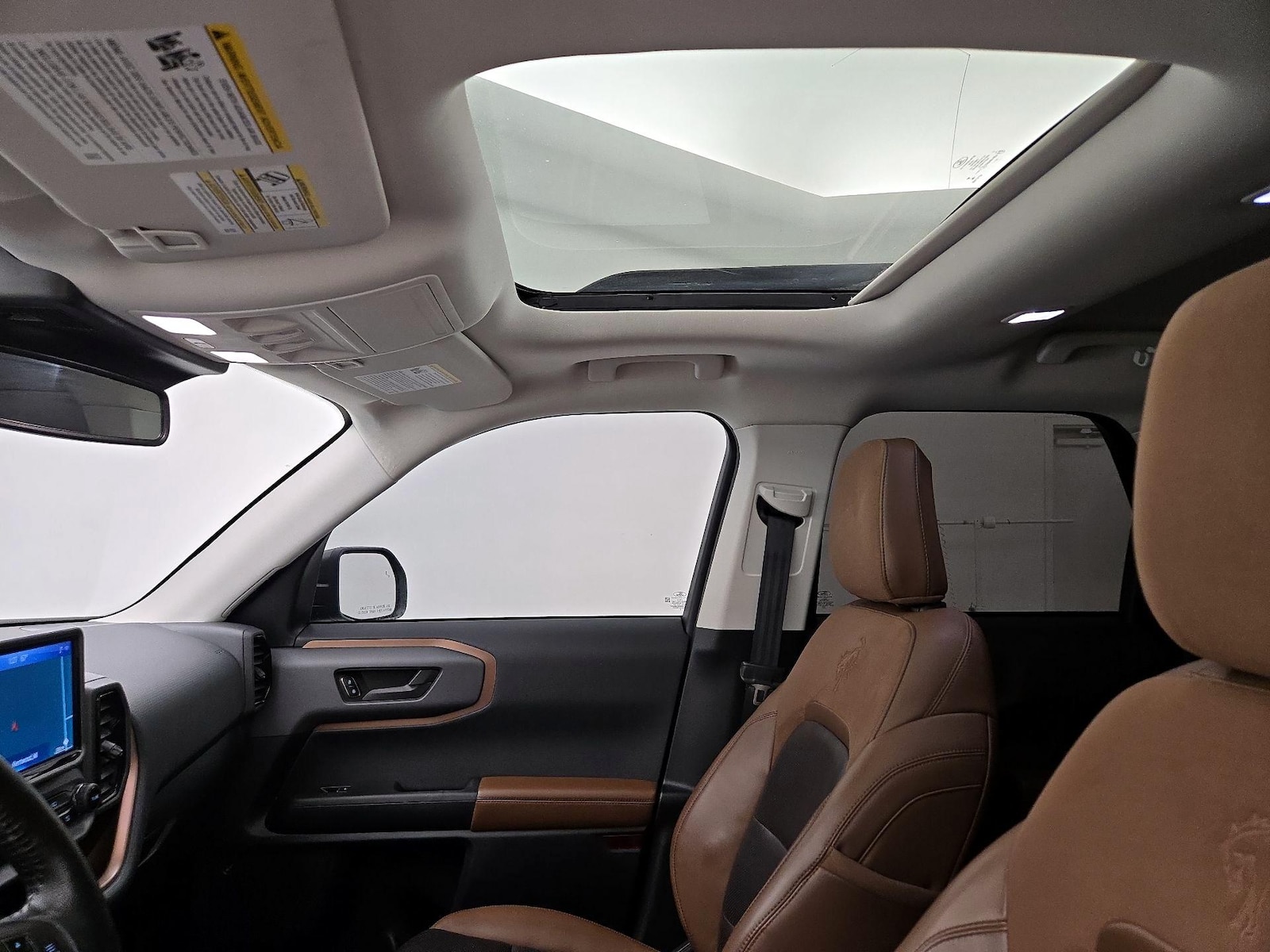 Sunroof(s) & Overhead Airbags