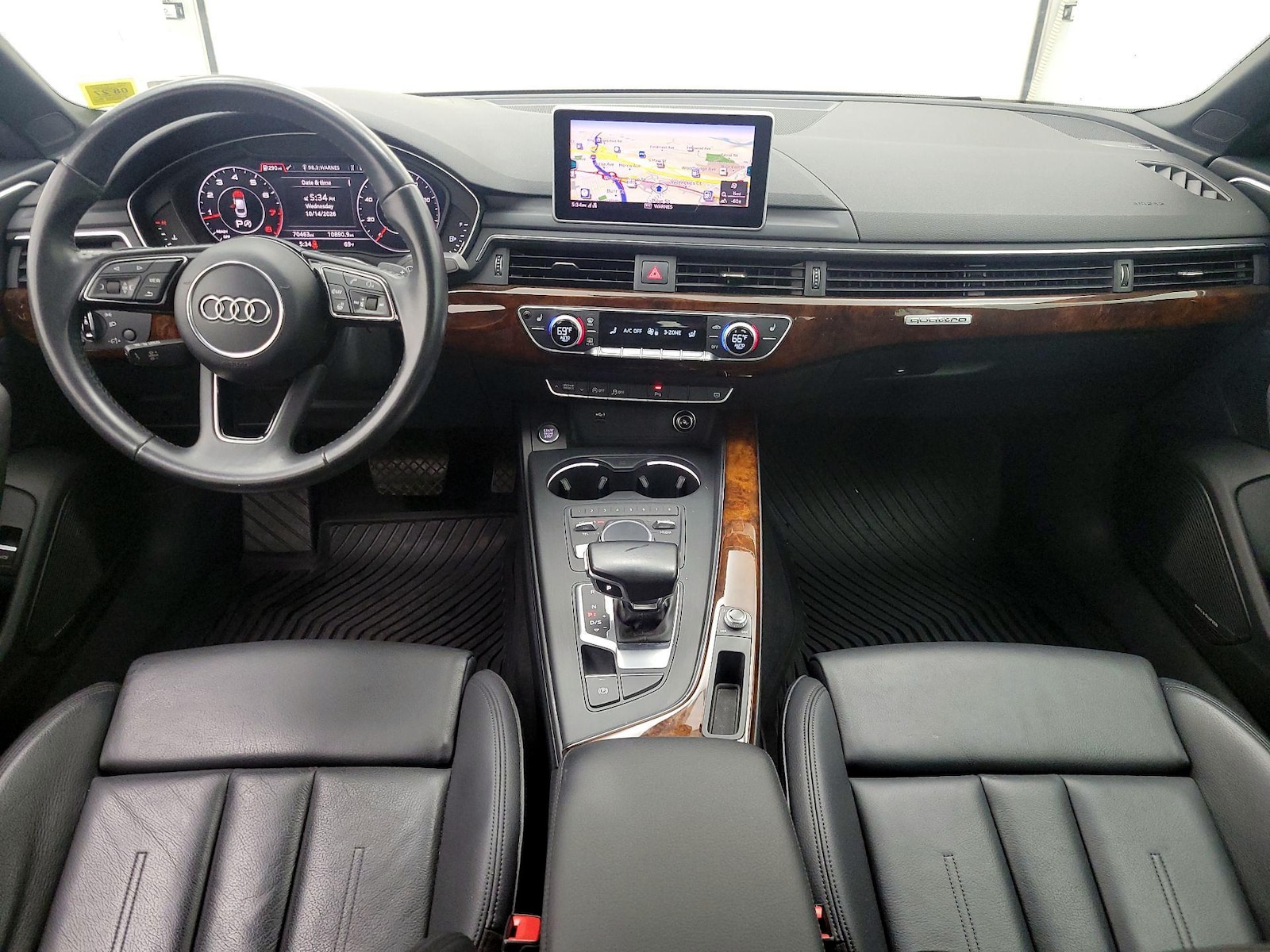Apple CarPlay® & Android Auto™