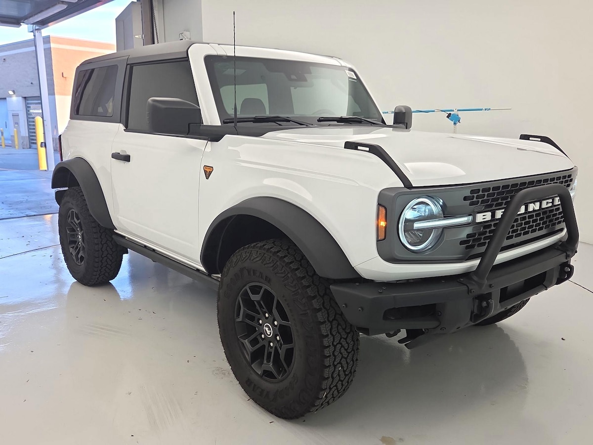 Featured vehicle