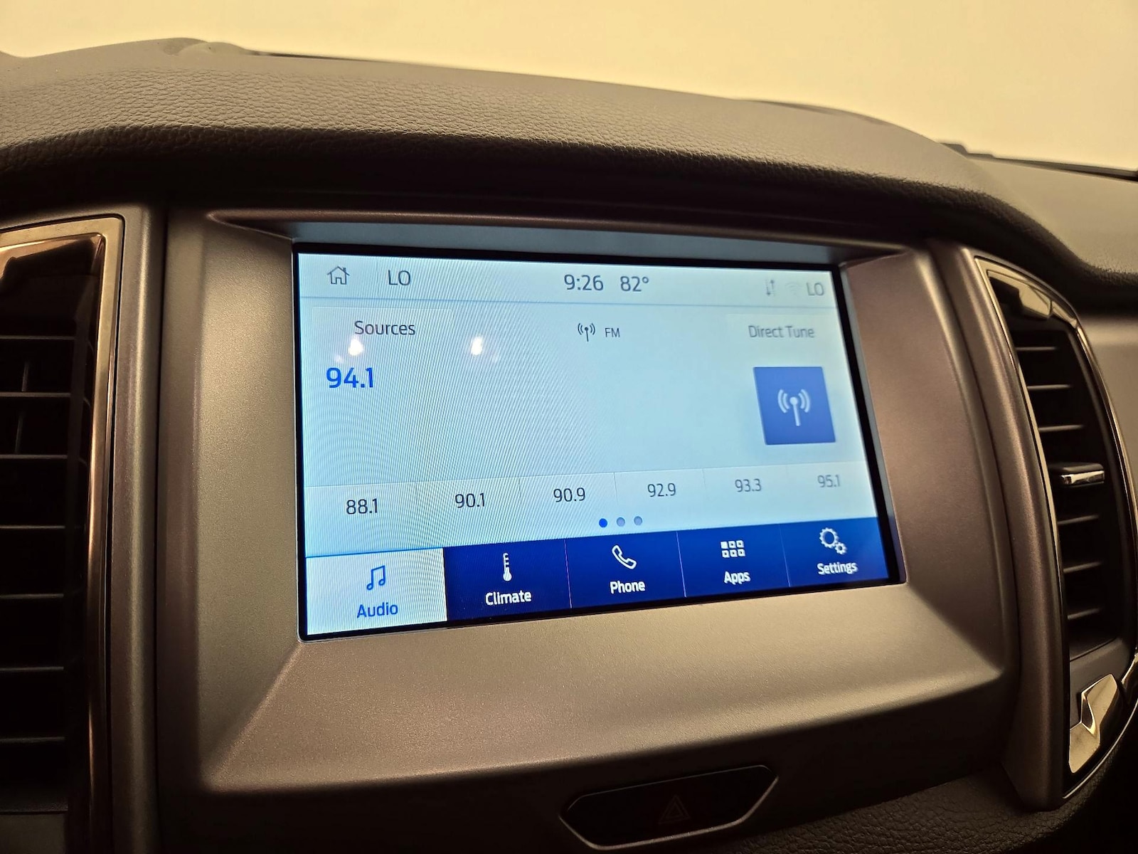 2022 Ford Ranger XLT - Photo 16