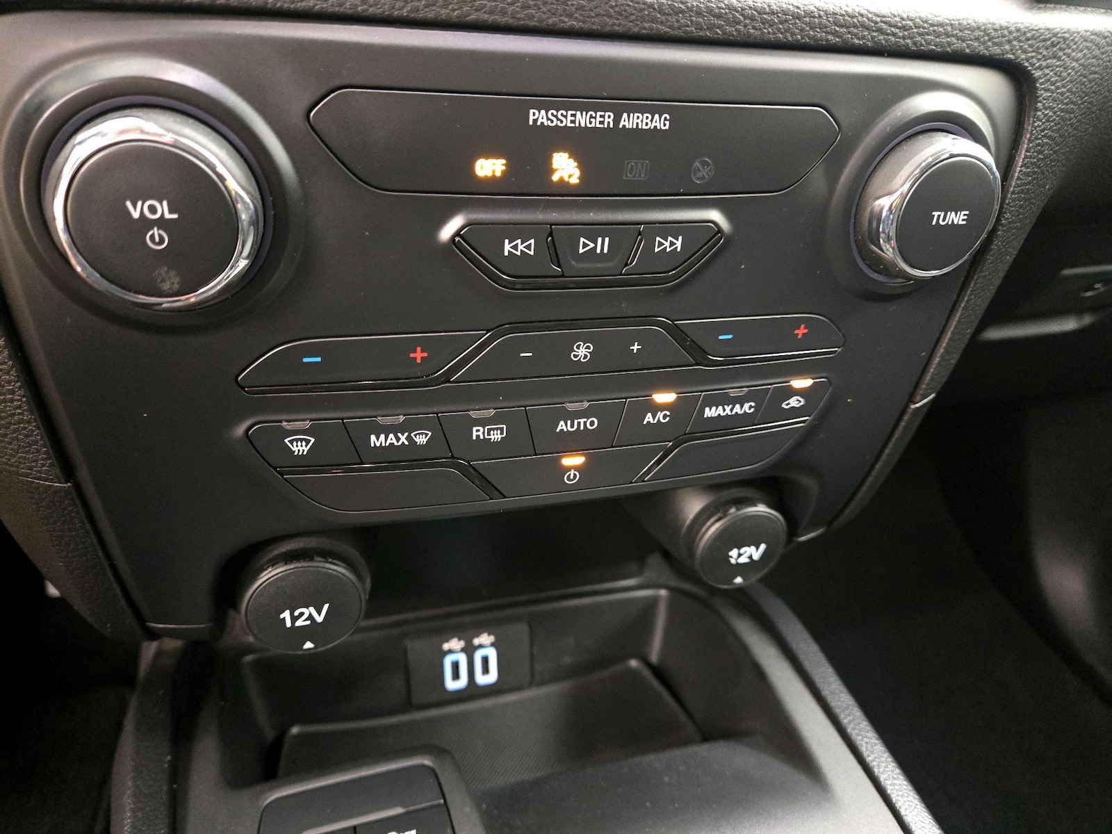 2022 Ford Ranger XLT - Photo 17