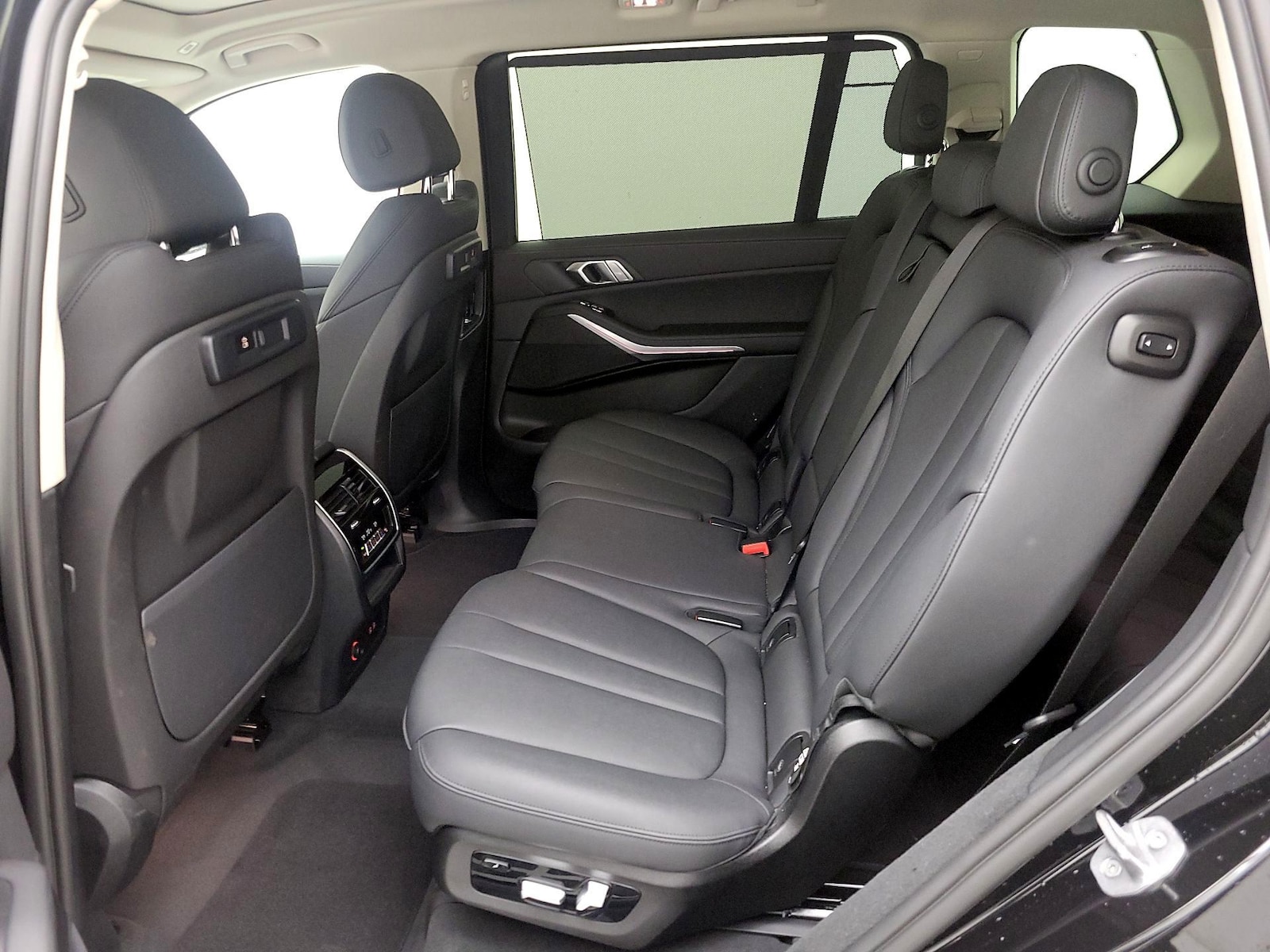 Rear Air Conditioning