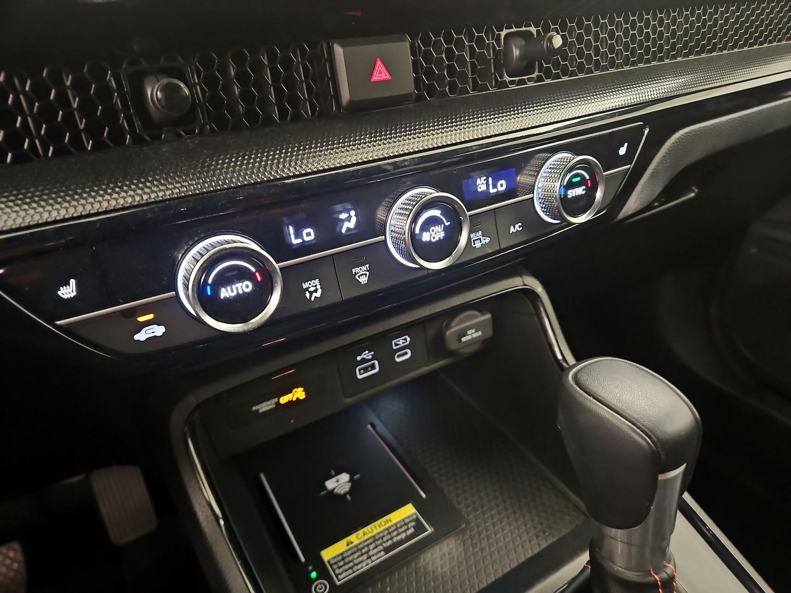 2025 Honda CR-V Sport Touring - Photo 18