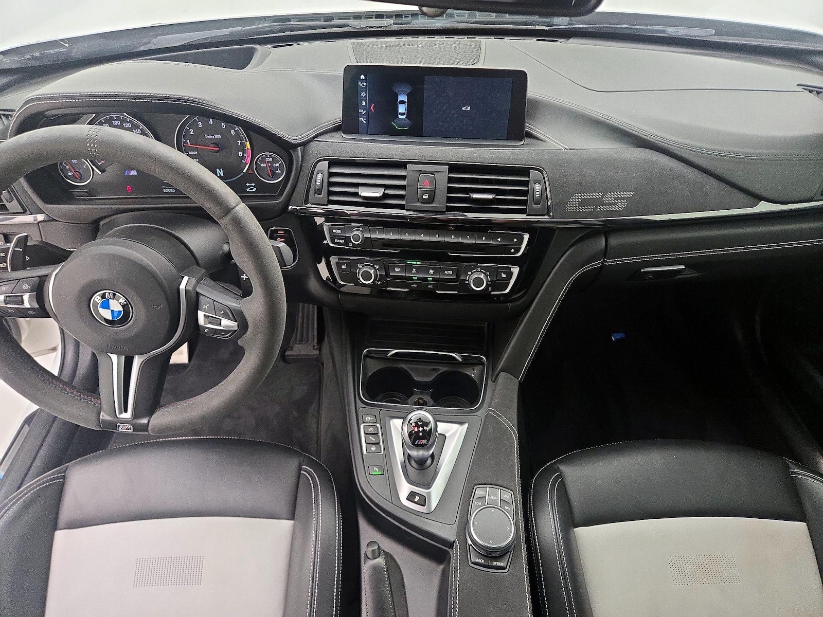 Apple CarPlay®