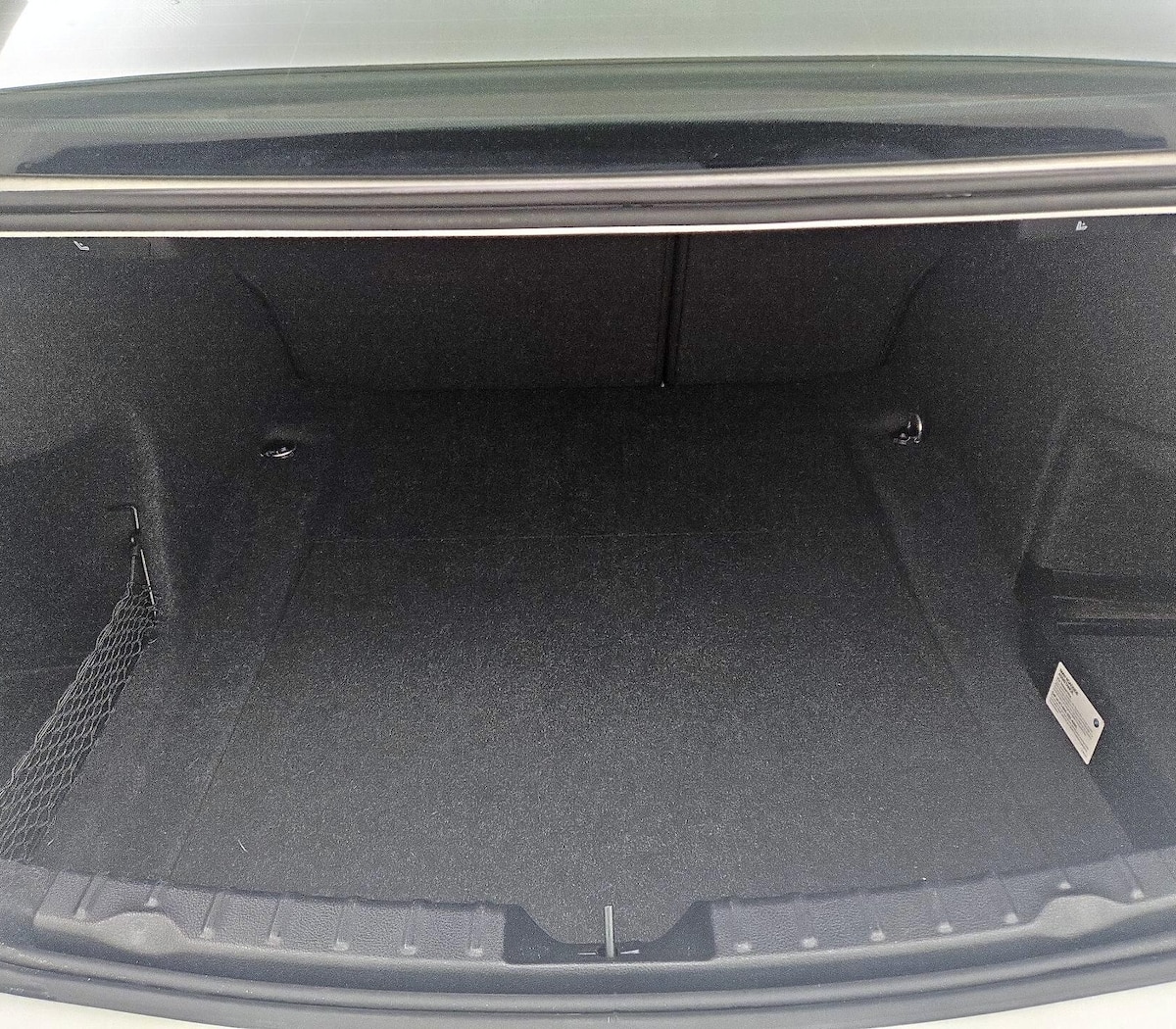 Trunk/Cargo (Seats Up)