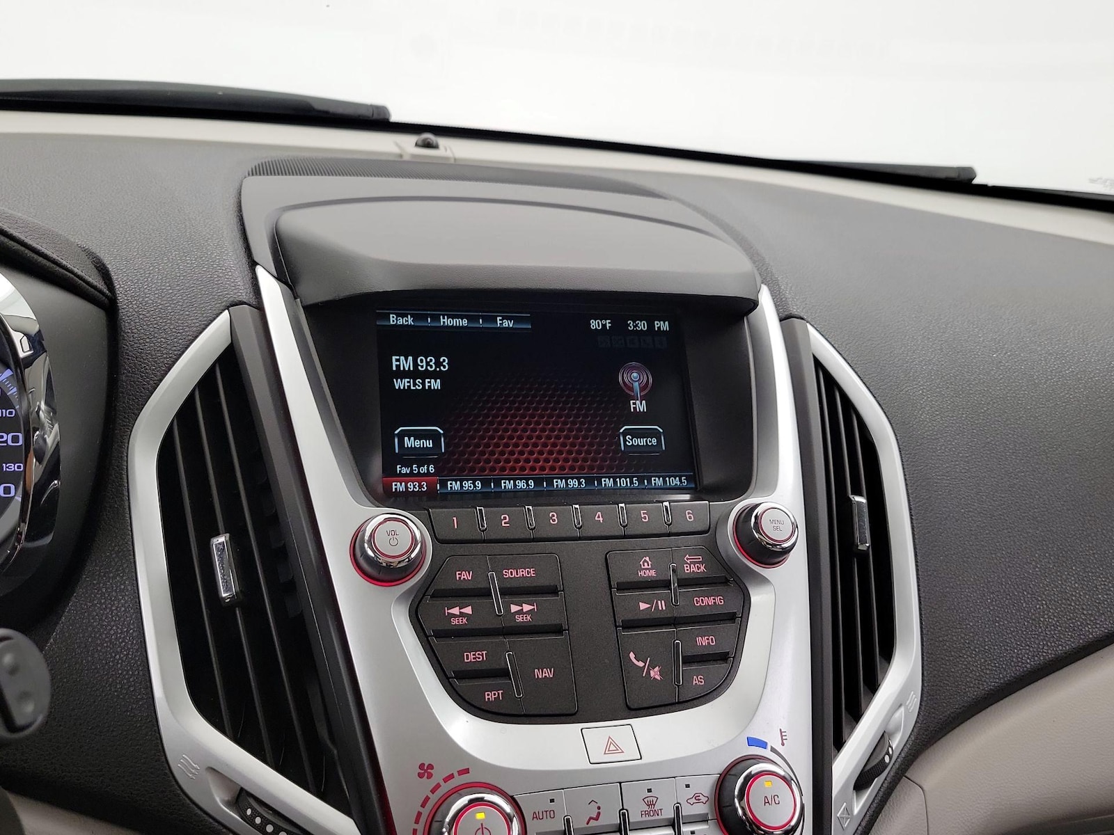 2017 GMC Terrain SLT - Photo 16