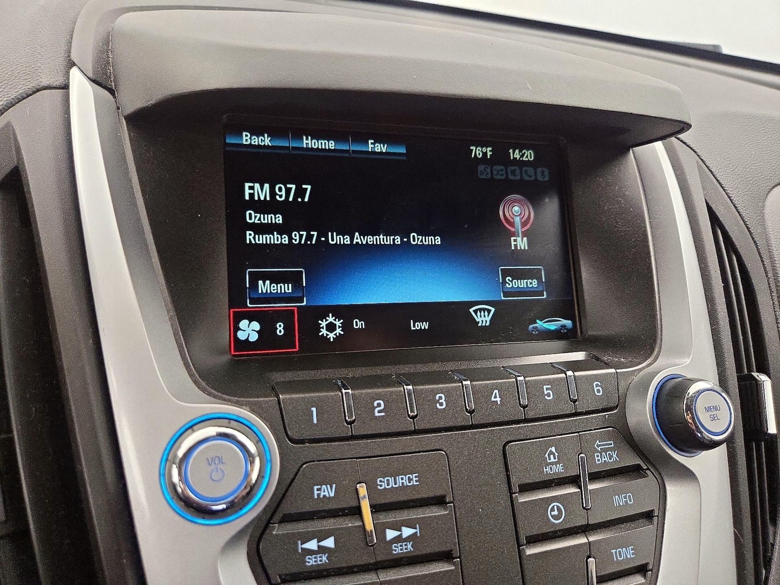 2016 Chevrolet Equinox LTZ - Photo 15