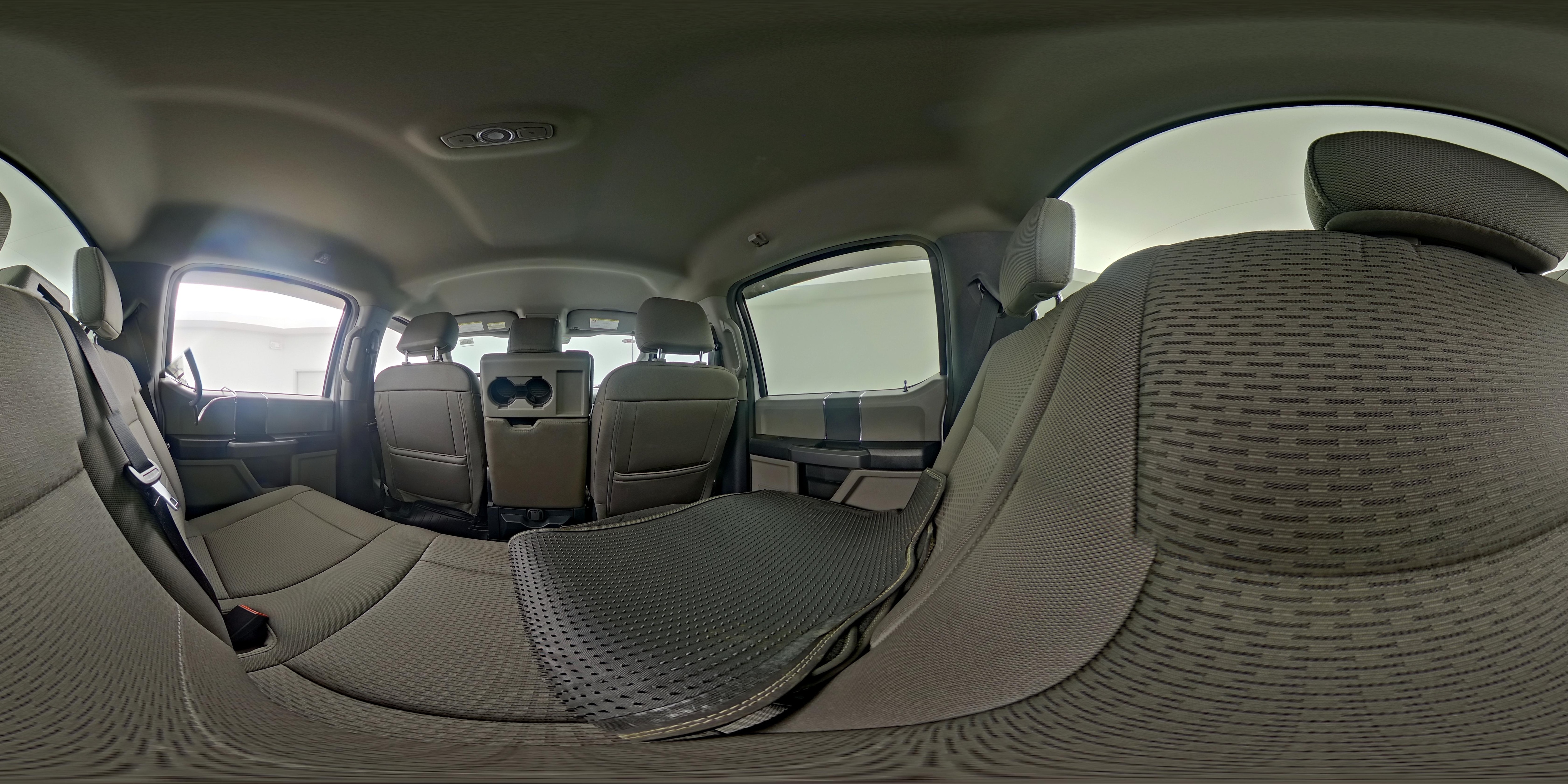 2022 Ford F-250 Super Duty XLT - Photo 25