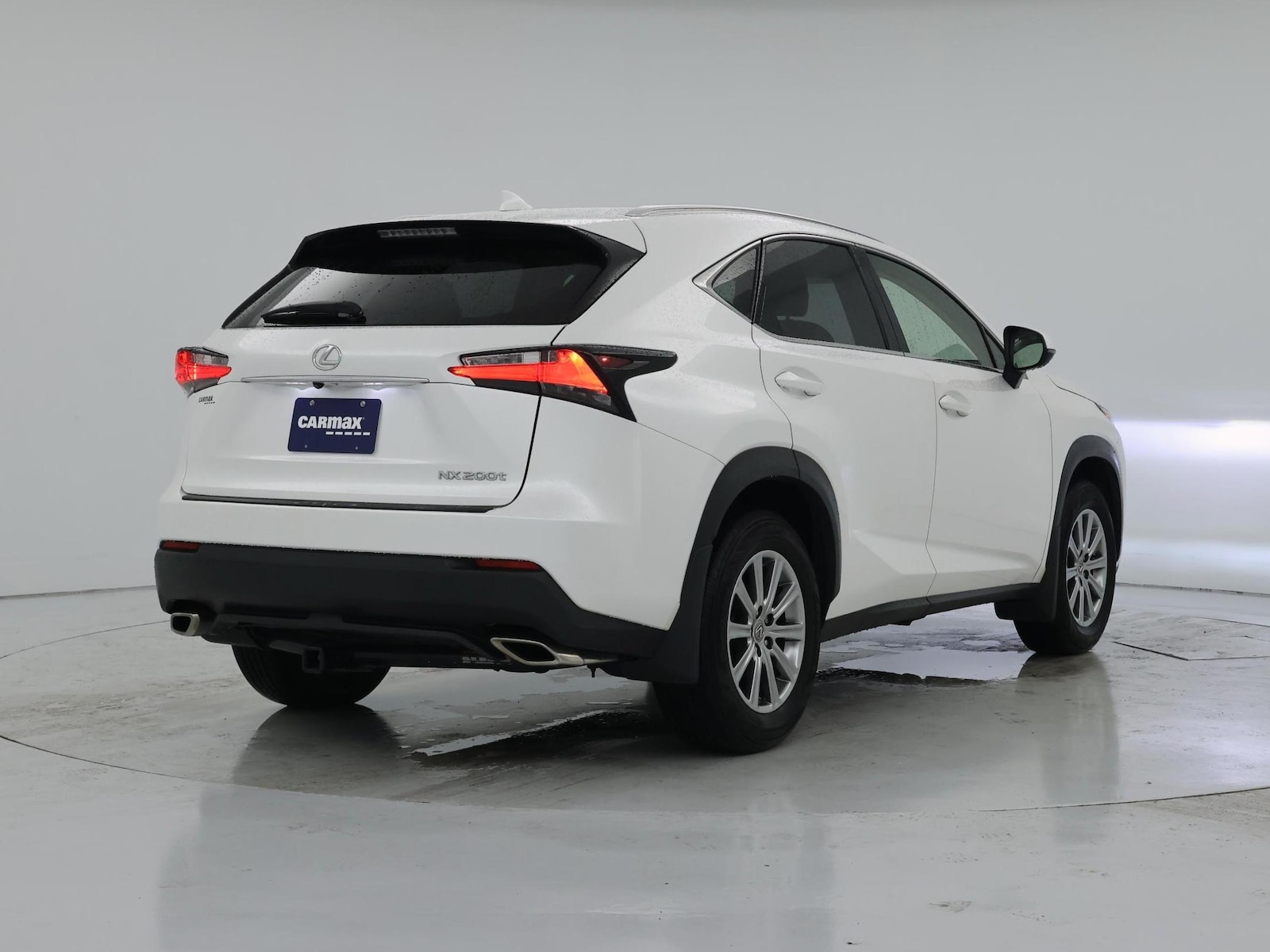 2017 Lexus NX 200t - Photo 9
