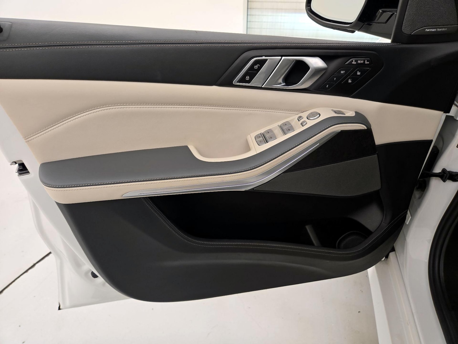 2024 BMW X7 40i - Photo 13