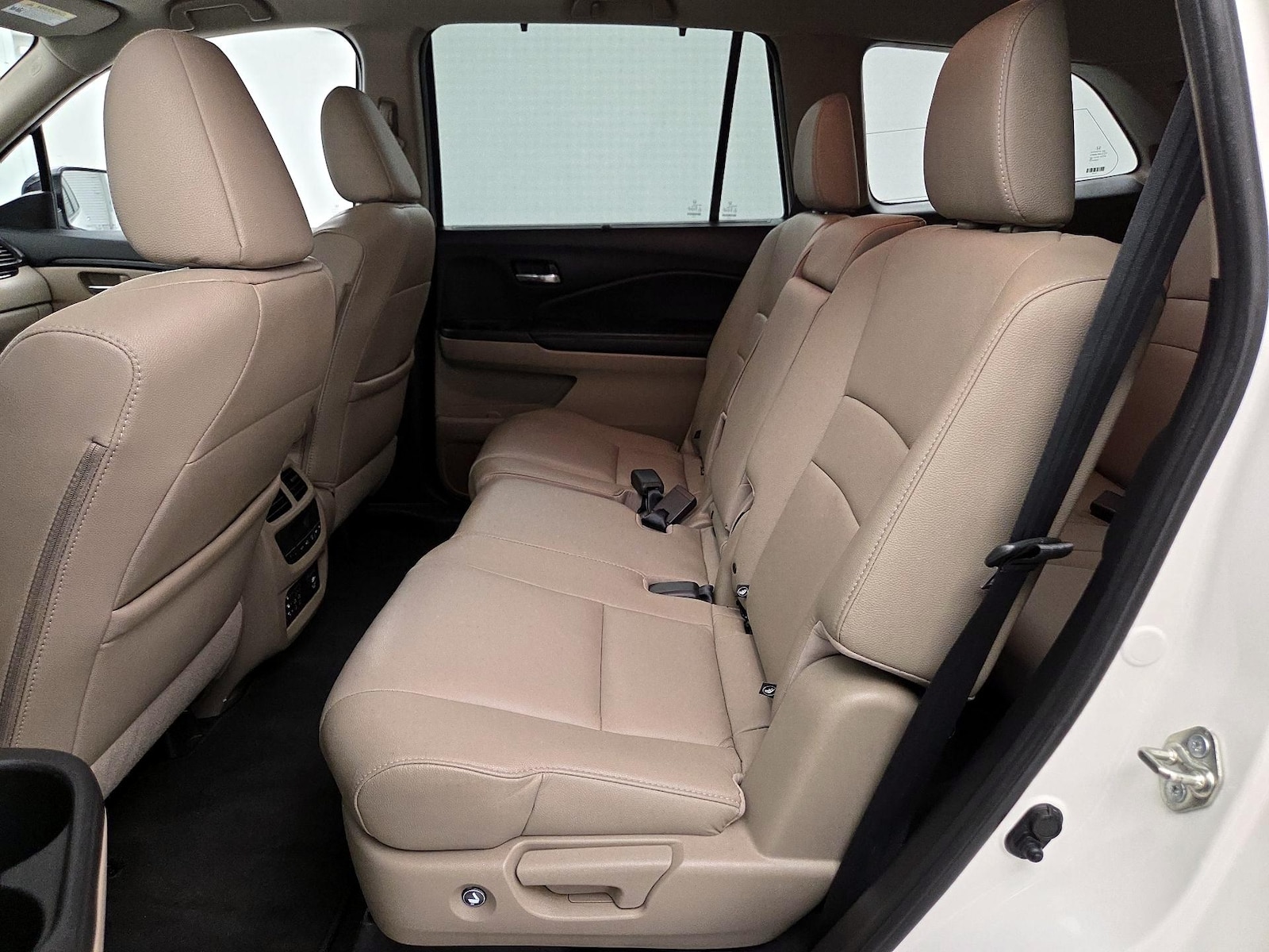 Rear Air Conditioning