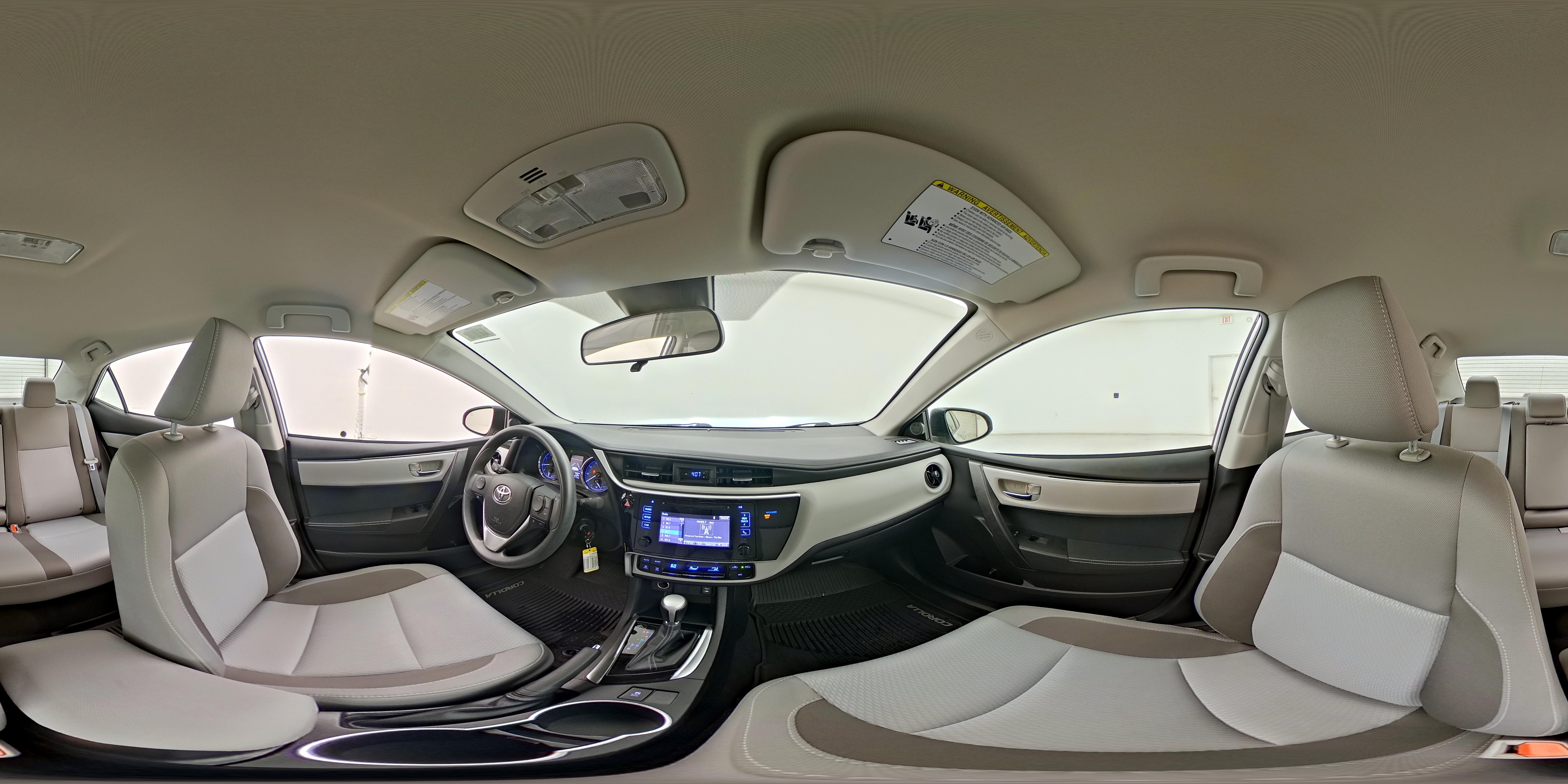 2018 Toyota Corolla LE - Photo 22