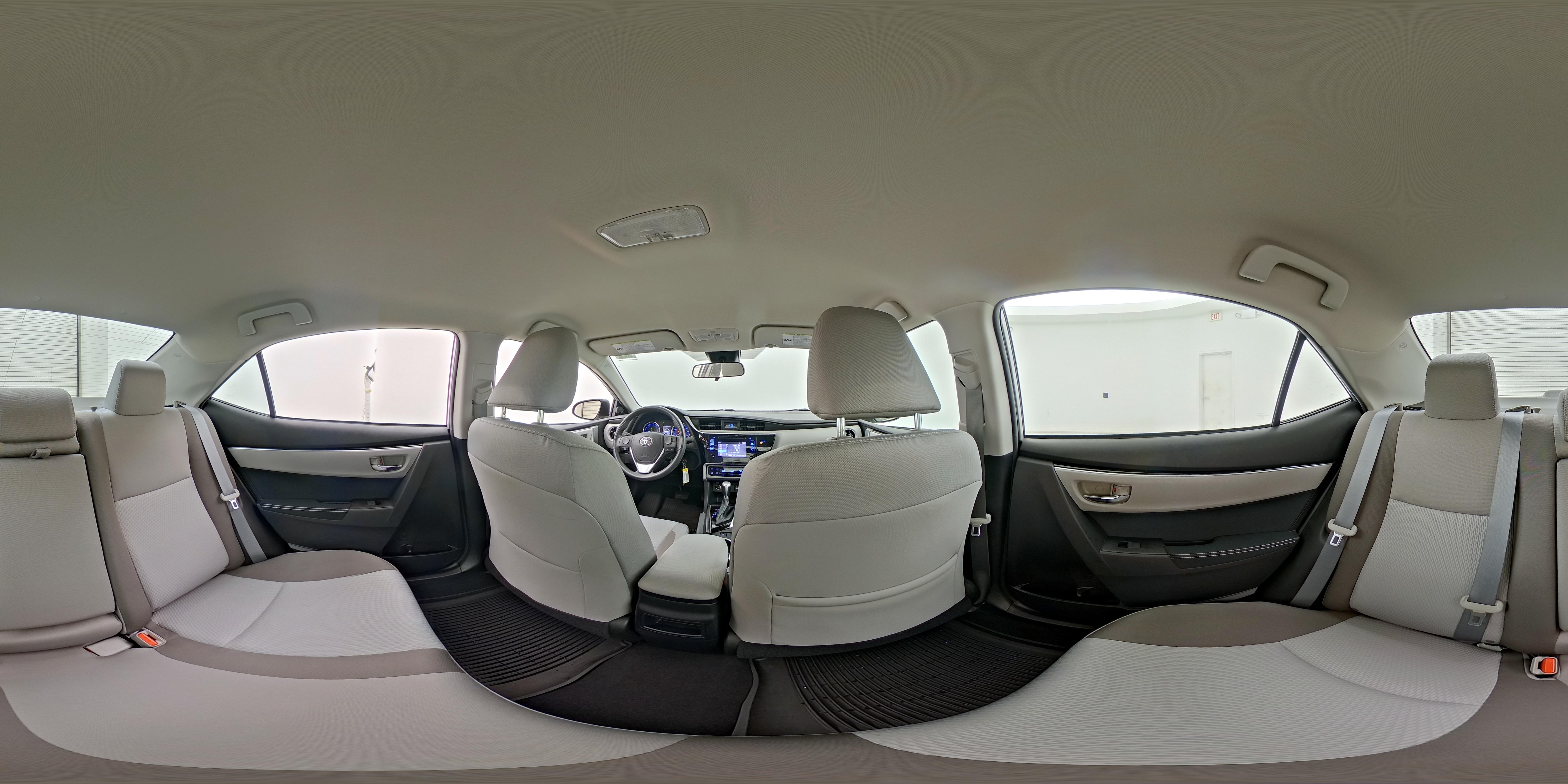 2018 Toyota Corolla LE - Photo 23