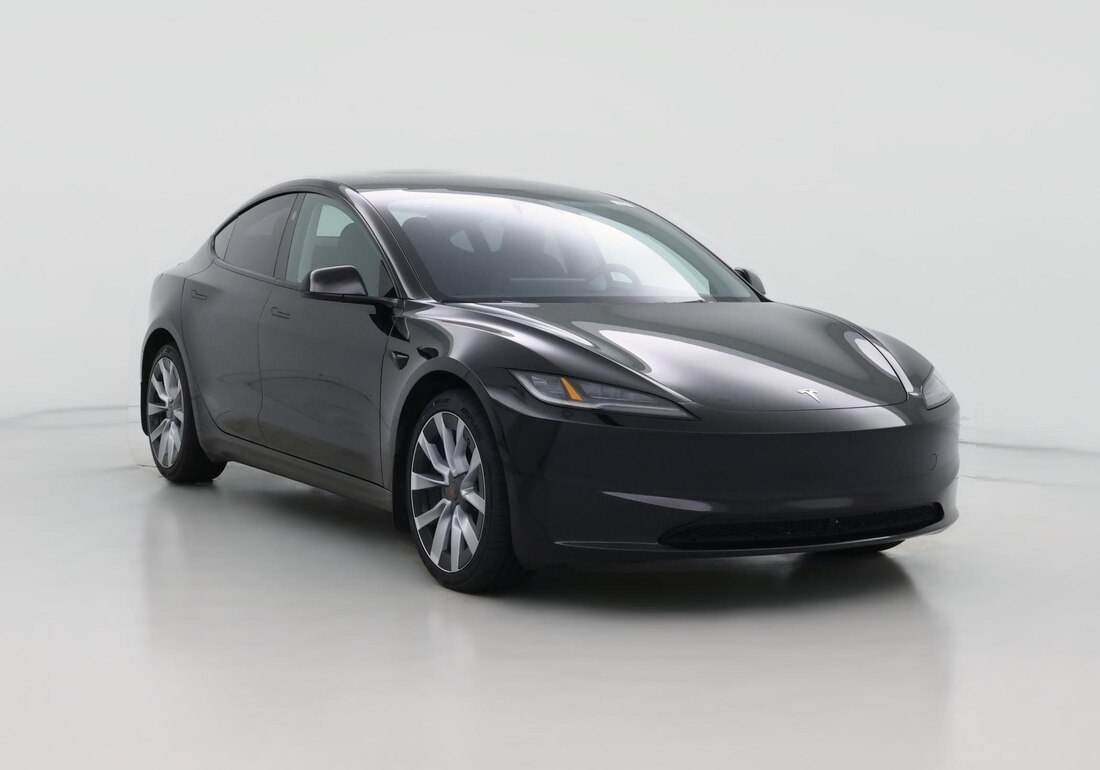 2025 Tesla Model 3 Long Range Rear-Wheel Drive in Black — CarMax photo