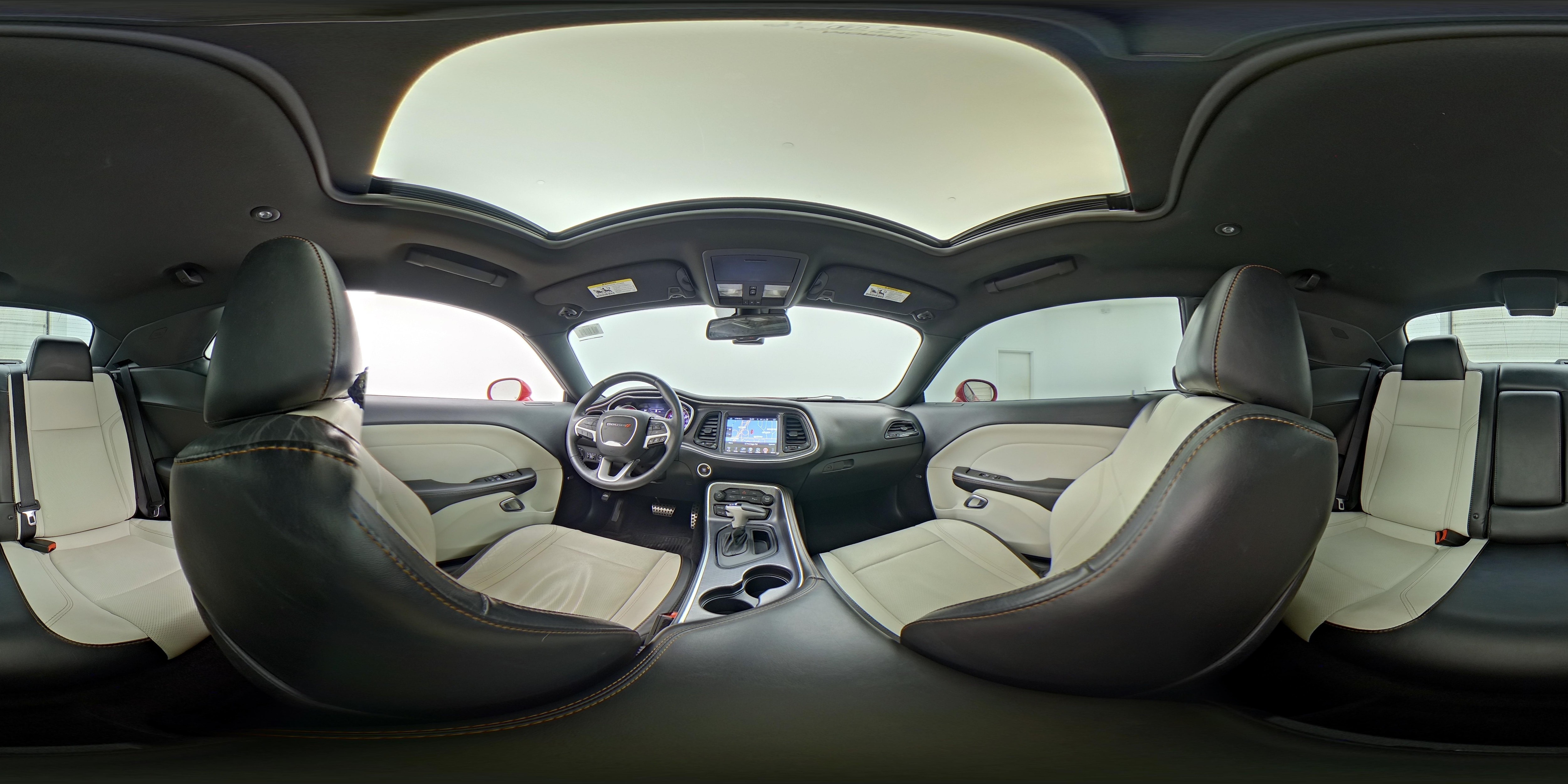 2015 Dodge Challenger R/T - Photo 26