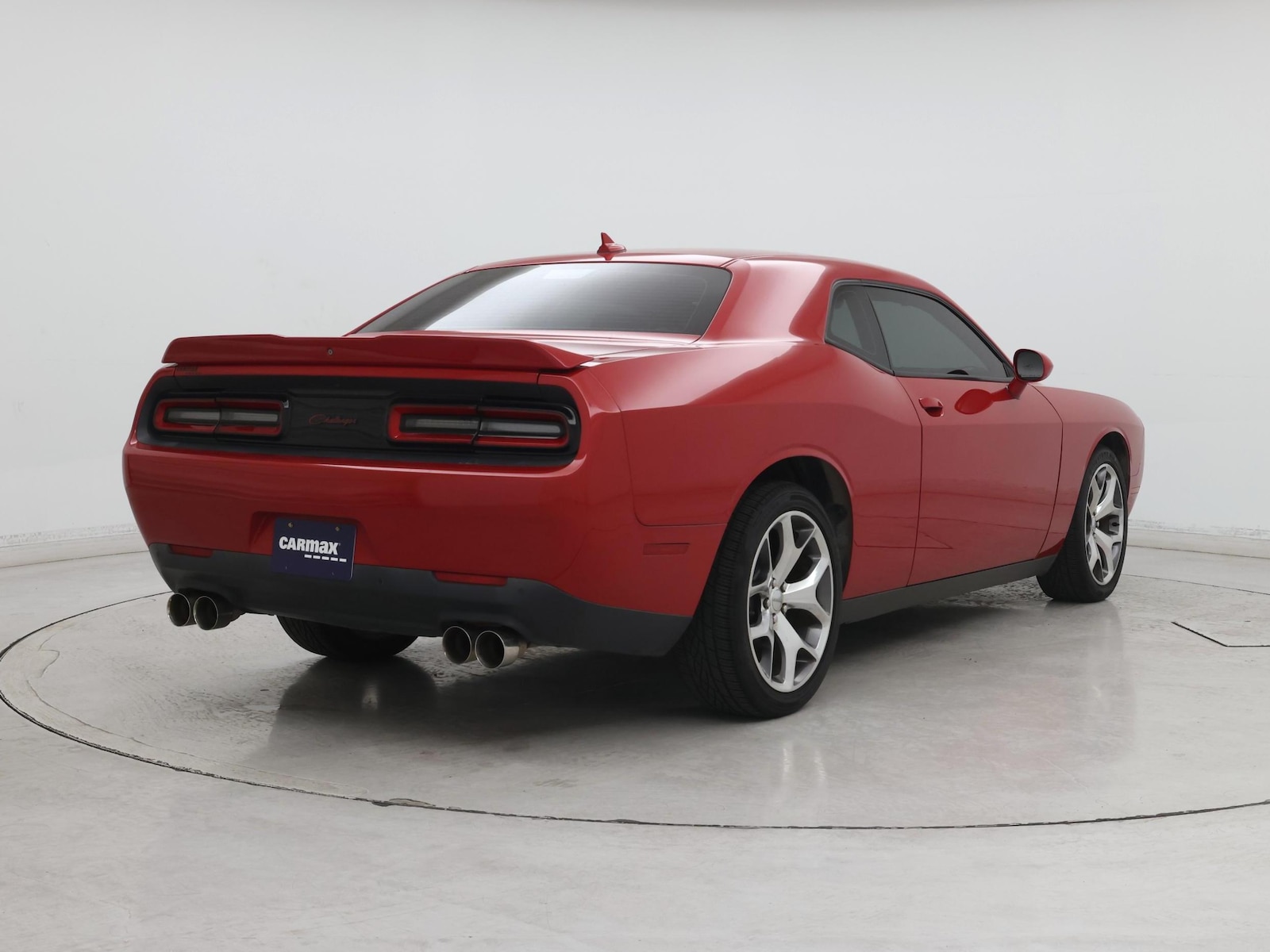 2015 Dodge Challenger R/T - Photo 9
