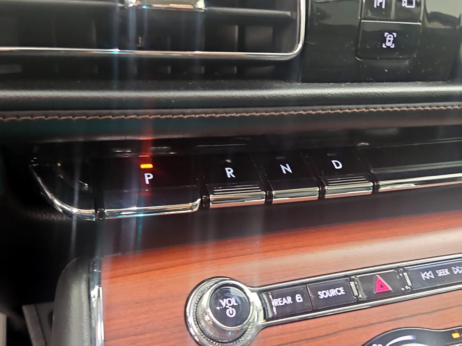 2020 Lincoln Aviator Reserve - Photo 18