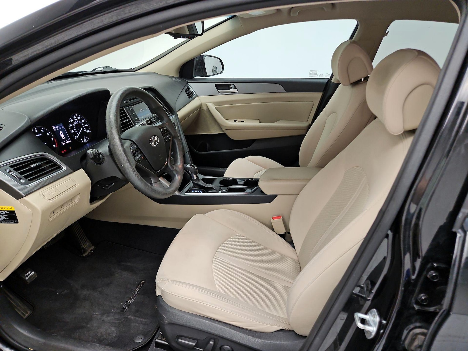 Power Seat(s) & Side Airbags