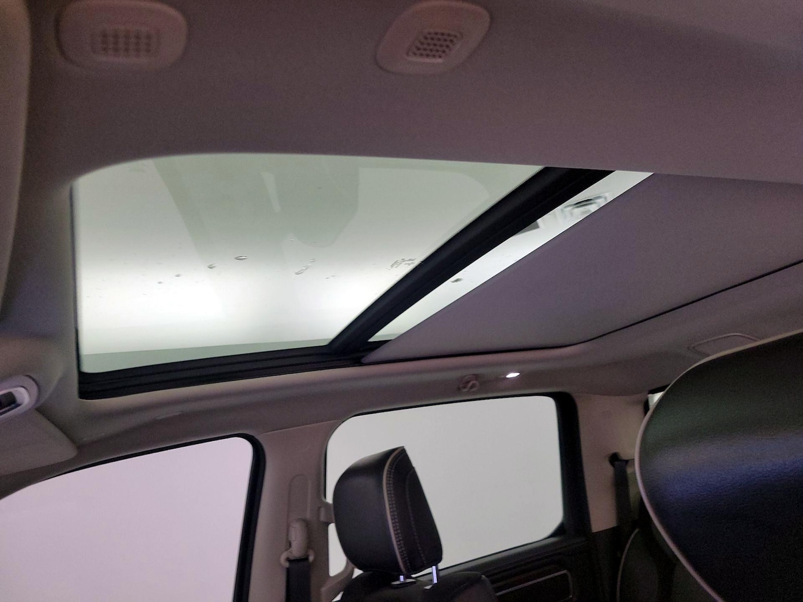 Panoramic Sunroof