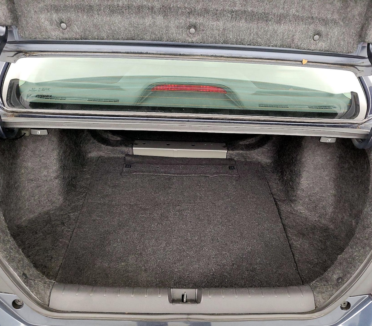 Trunk/Cargo (Seats Up)