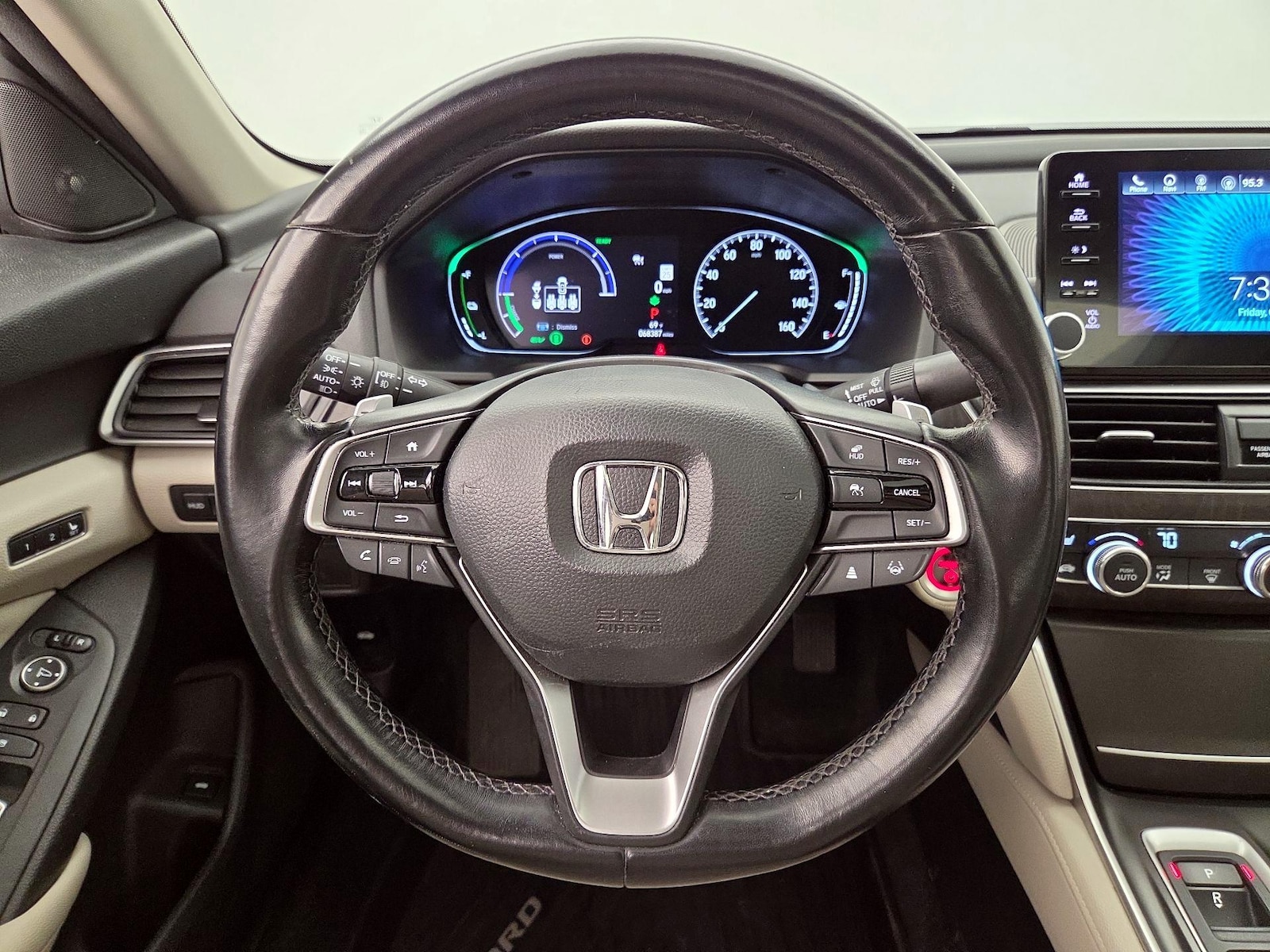 2021 Honda Accord Hybrid Touring - Photo 11