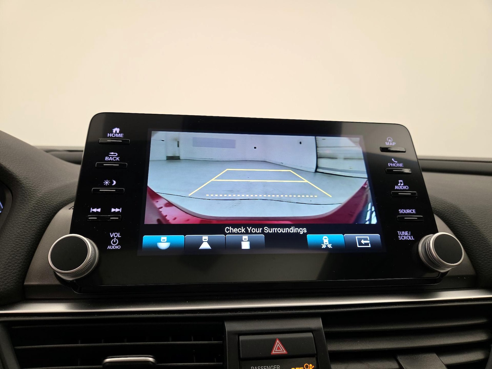 2021 Honda Accord Hybrid Touring - Photo 15