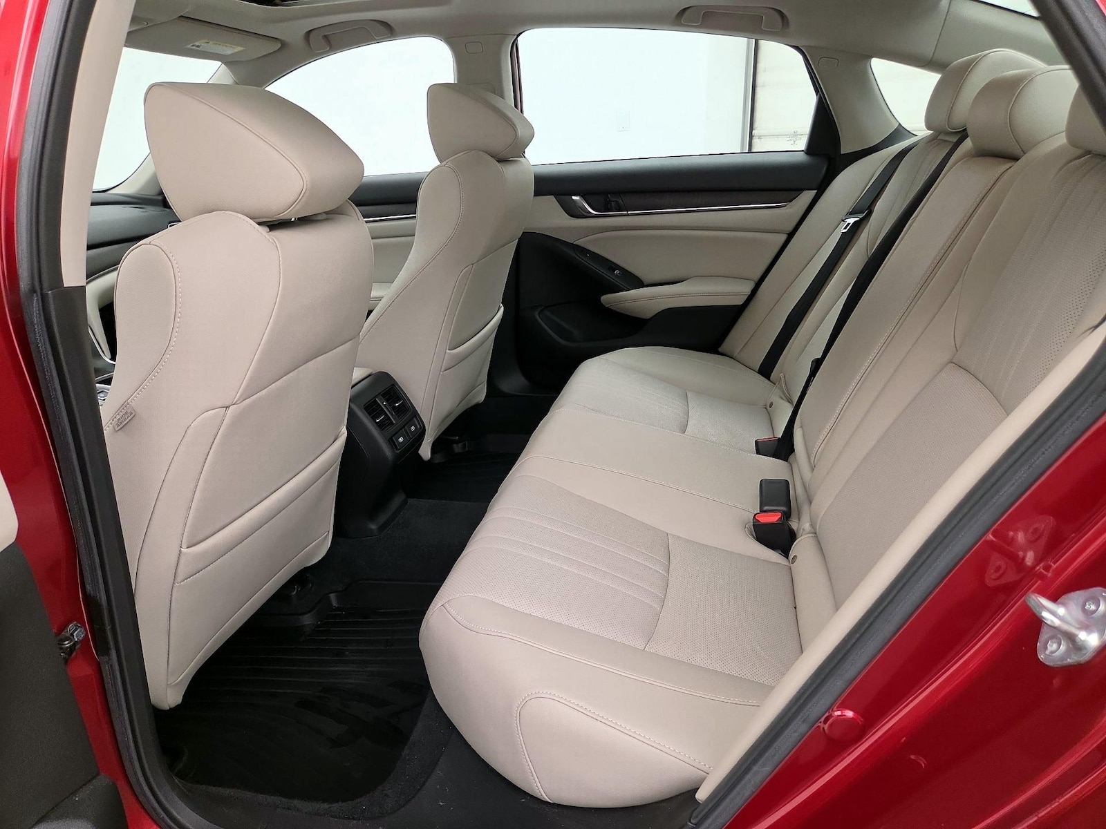 2021 Honda Accord Hybrid Touring - Photo 21