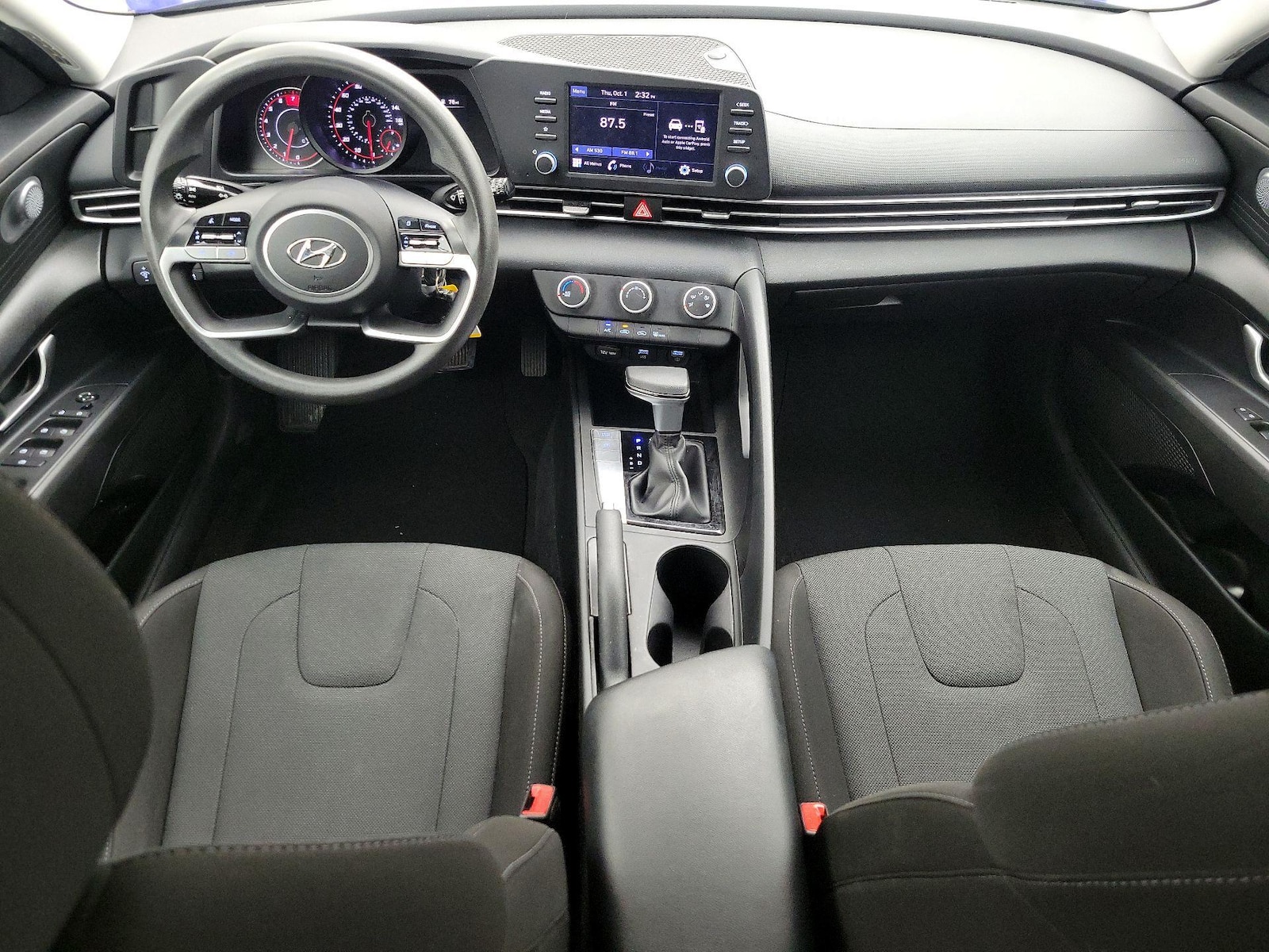 Apple CarPlay® & Android Auto™