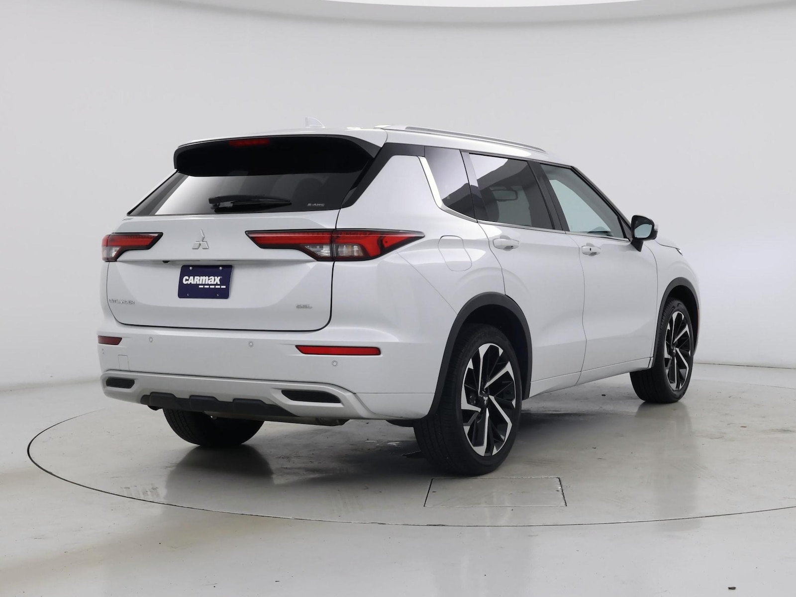 2024 Mitsubishi Outlander SEL - Photo 9
