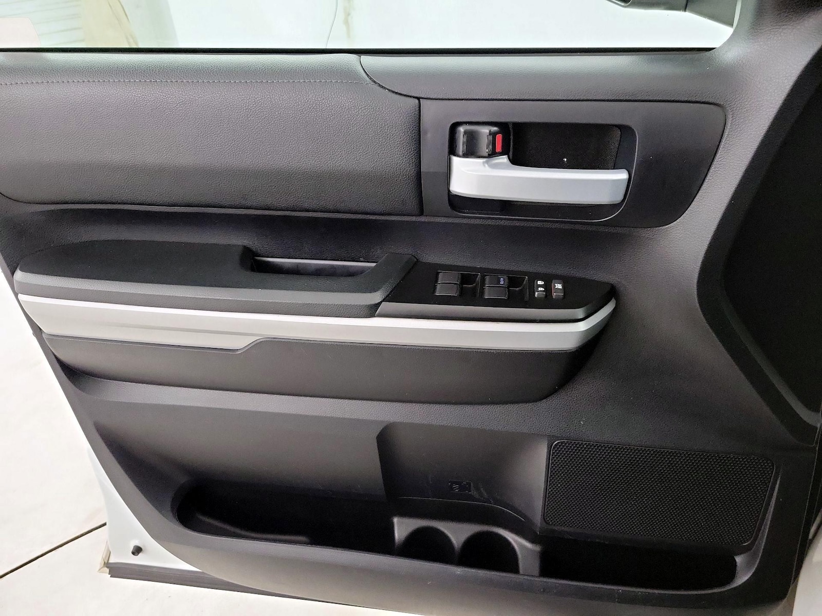 2019 Toyota Tundra SR5 - Photo 13