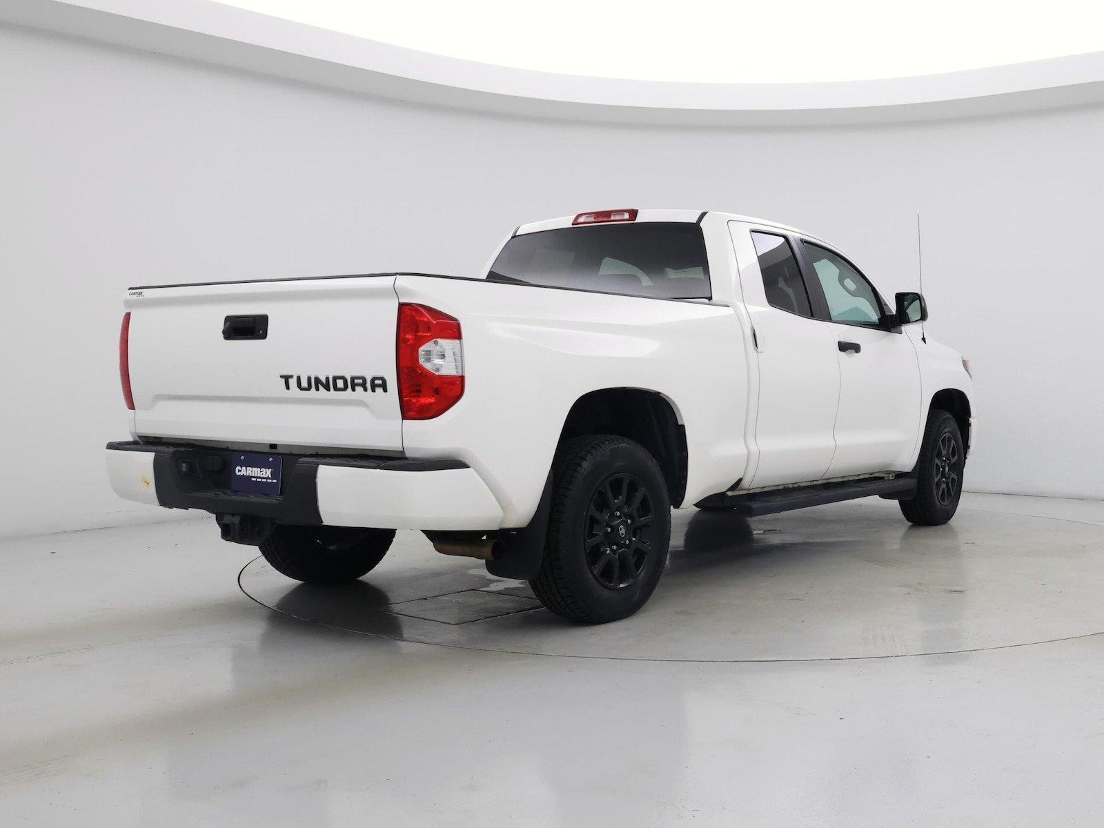2019 Toyota Tundra SR5 - Photo 9
