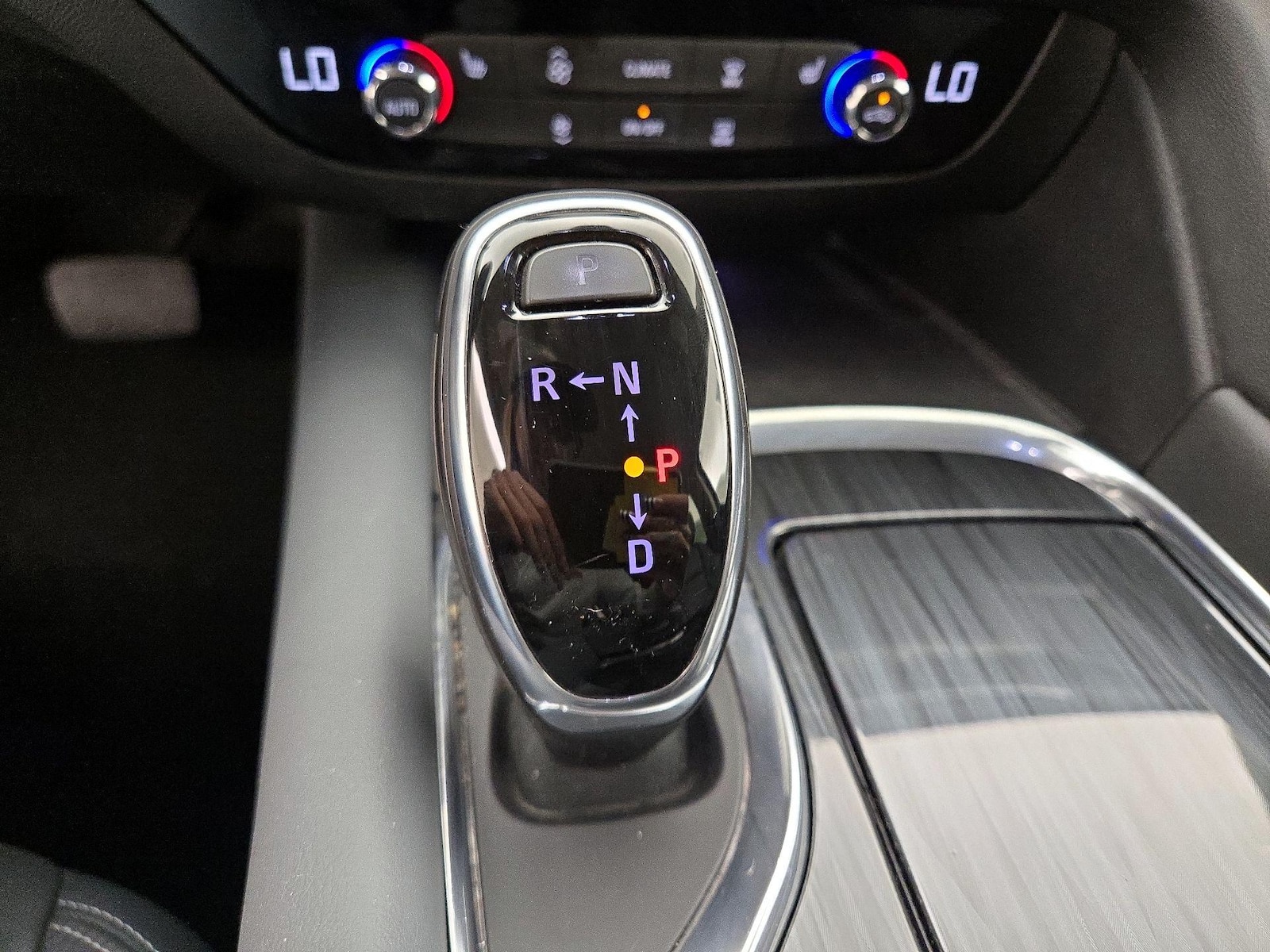 2019 Buick Enclave Essence - Photo 18