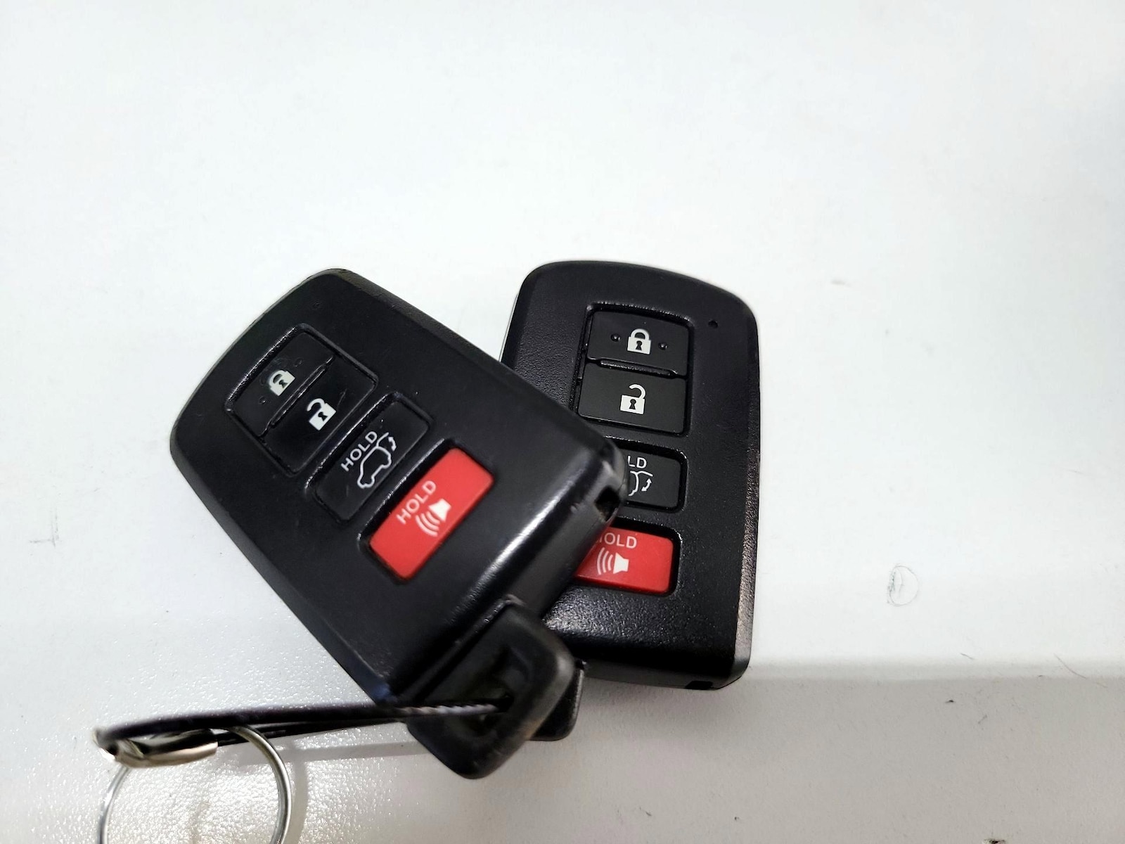 2016 Toyota RAV4 SE - Photo 25