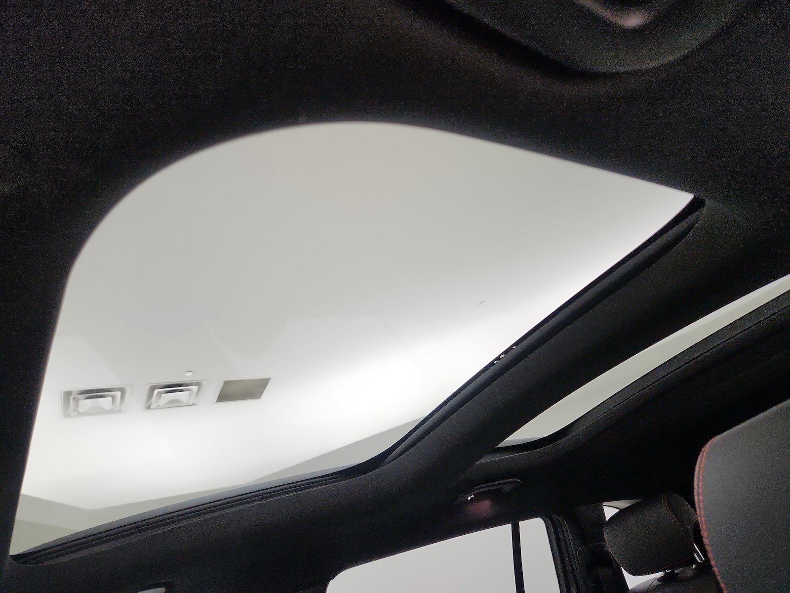 Panoramic Sunroof