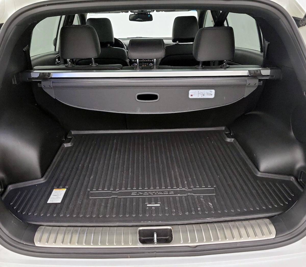 Trunk/Cargo (Seats Up)