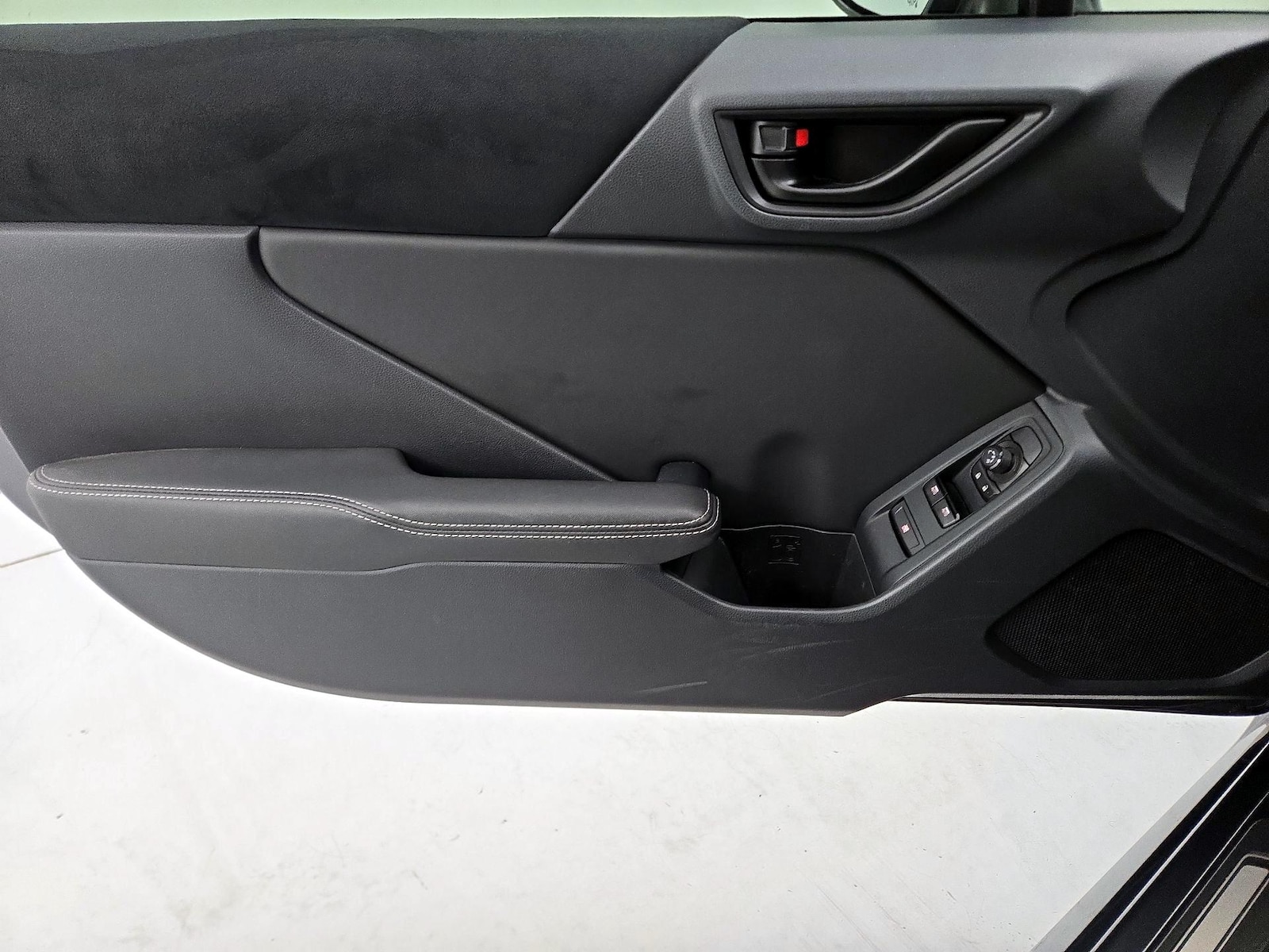 2023 Toyota GR86 Premium - Photo 13