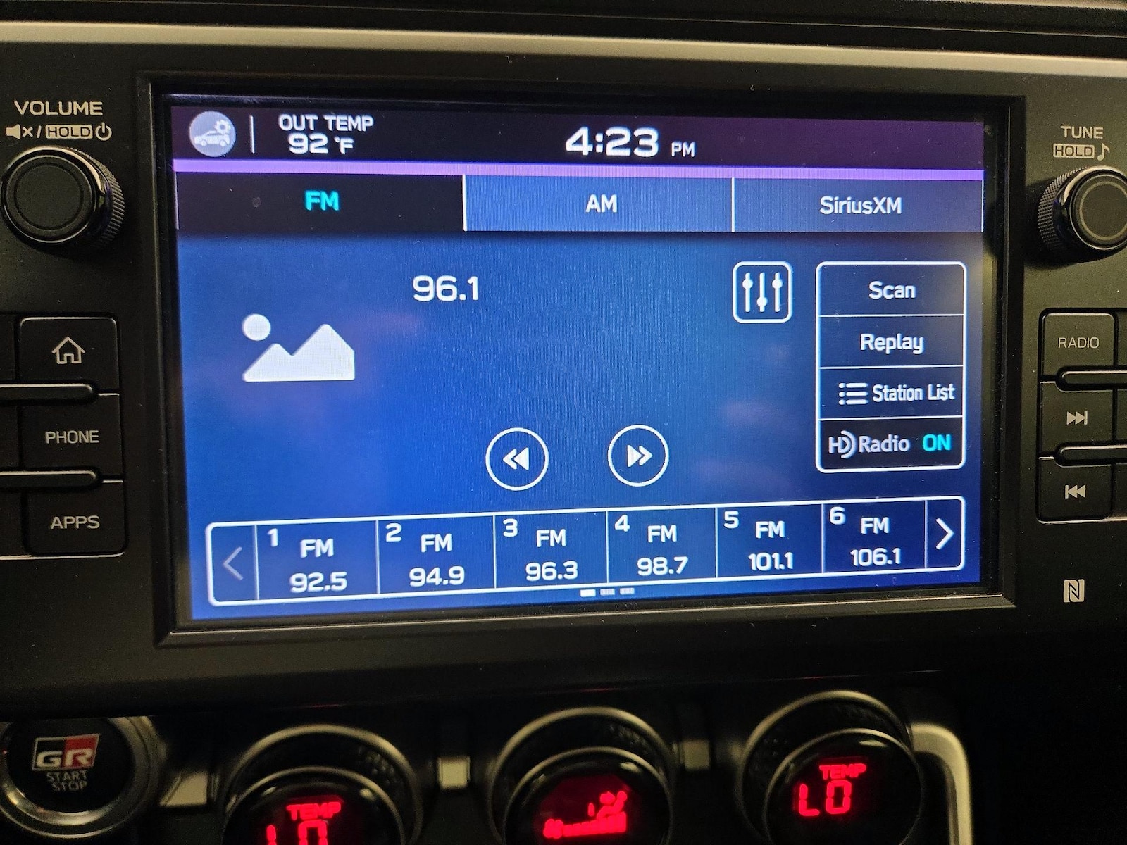 2023 Toyota GR86 Premium - Photo 16