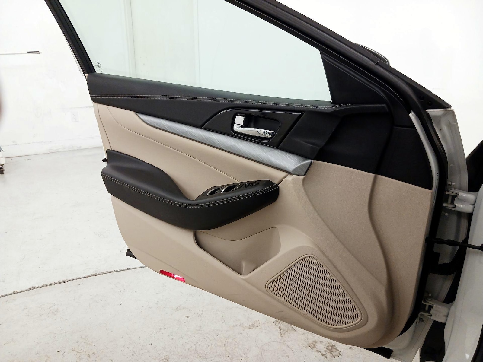 2016 Nissan Maxima SV - Photo 13