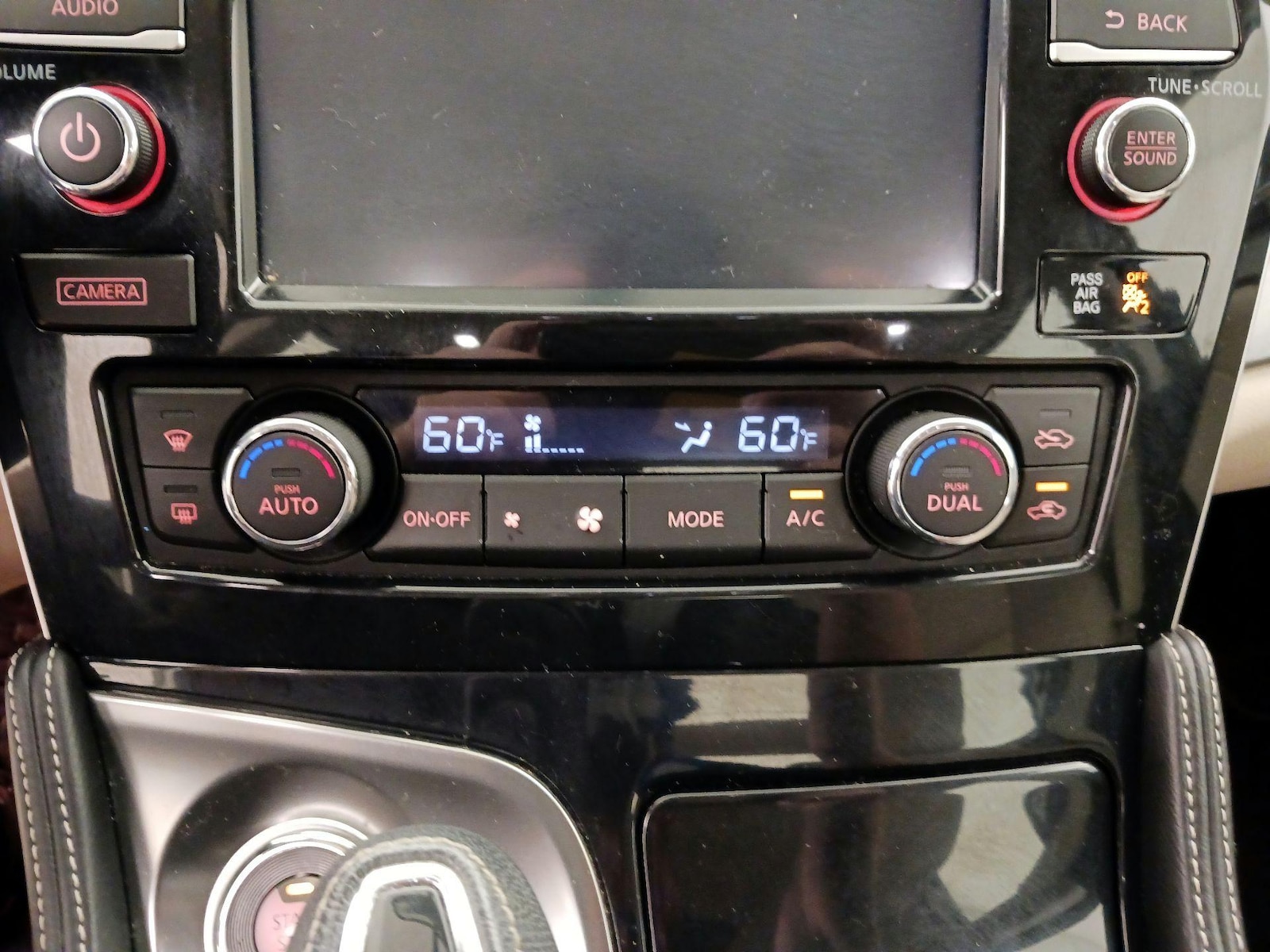 2016 Nissan Maxima SV - Photo 17