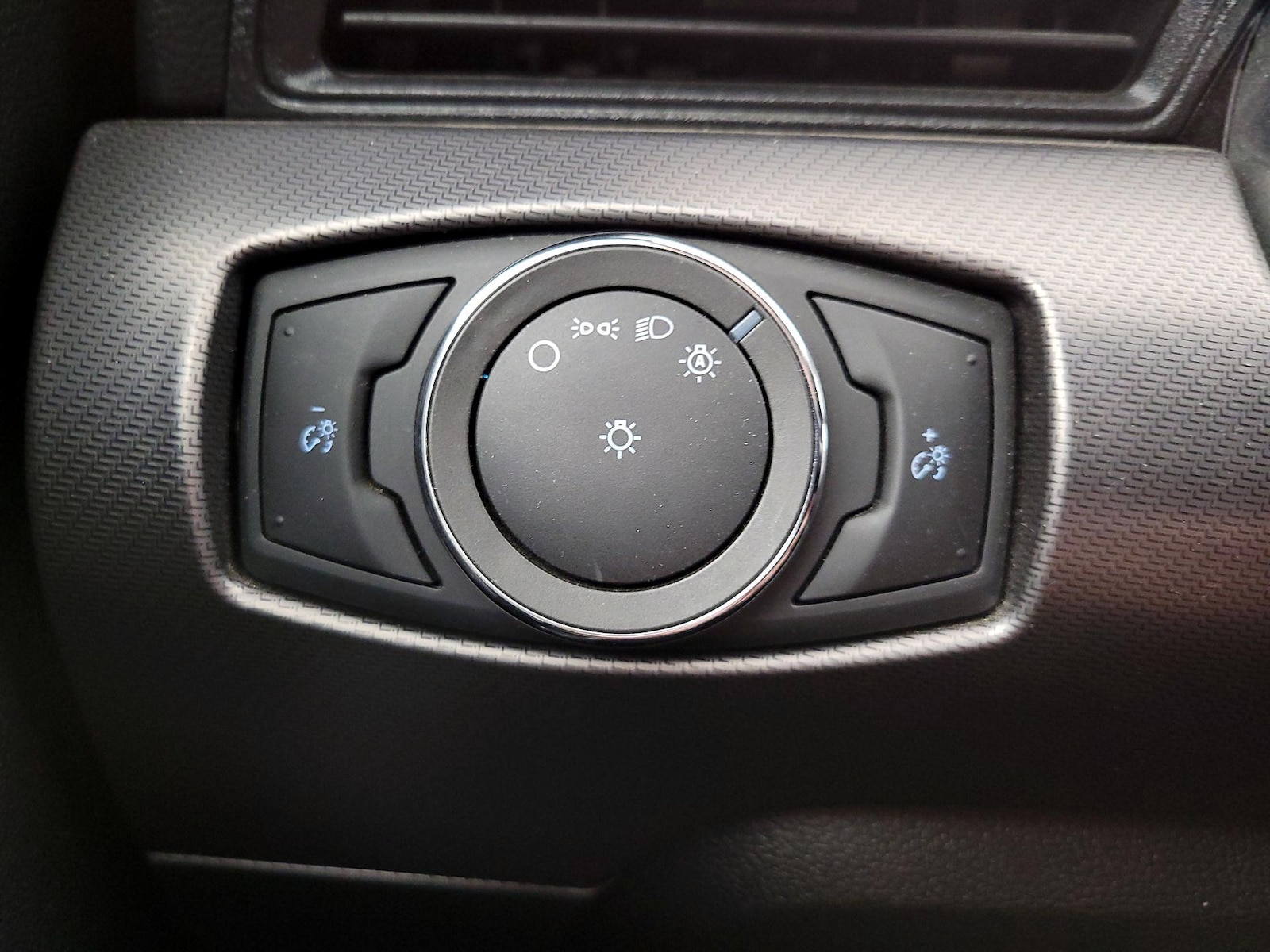 2022 Ford Mustang EcoBoost Premium - Photo 14