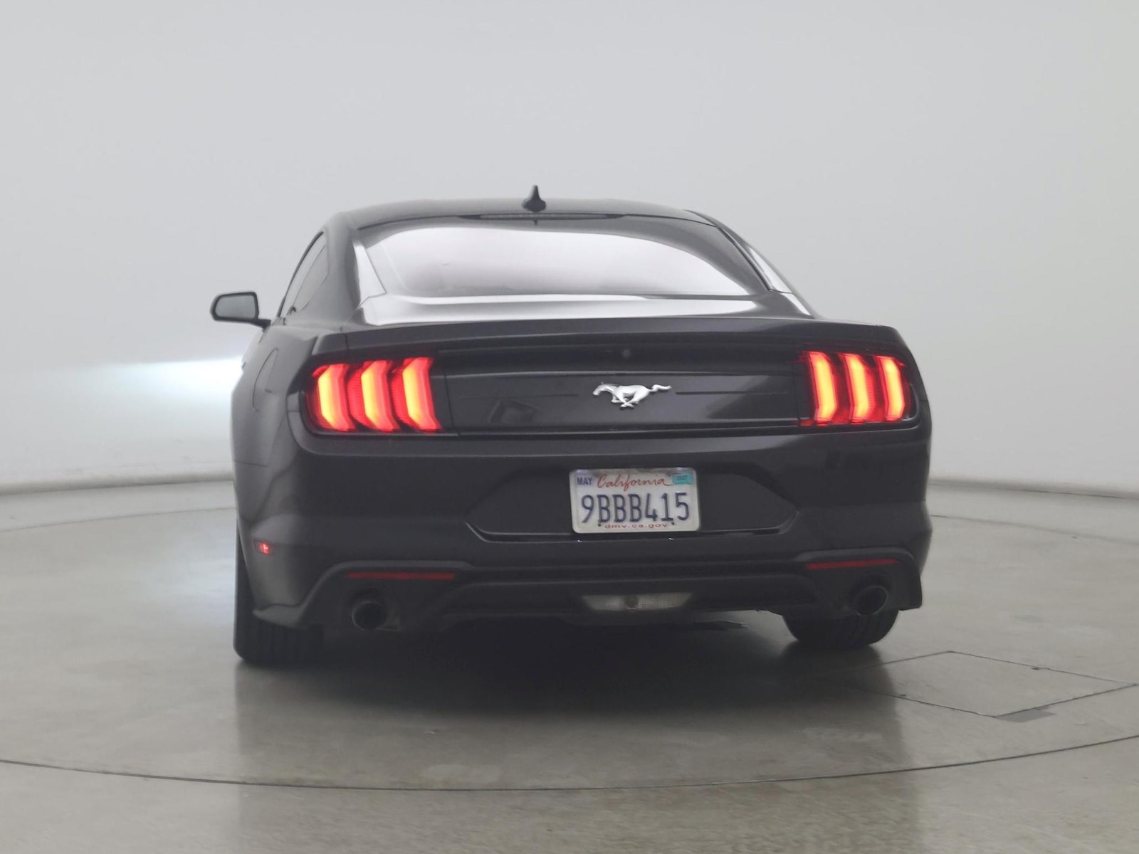 2022 Ford Mustang EcoBoost Premium - Photo 7