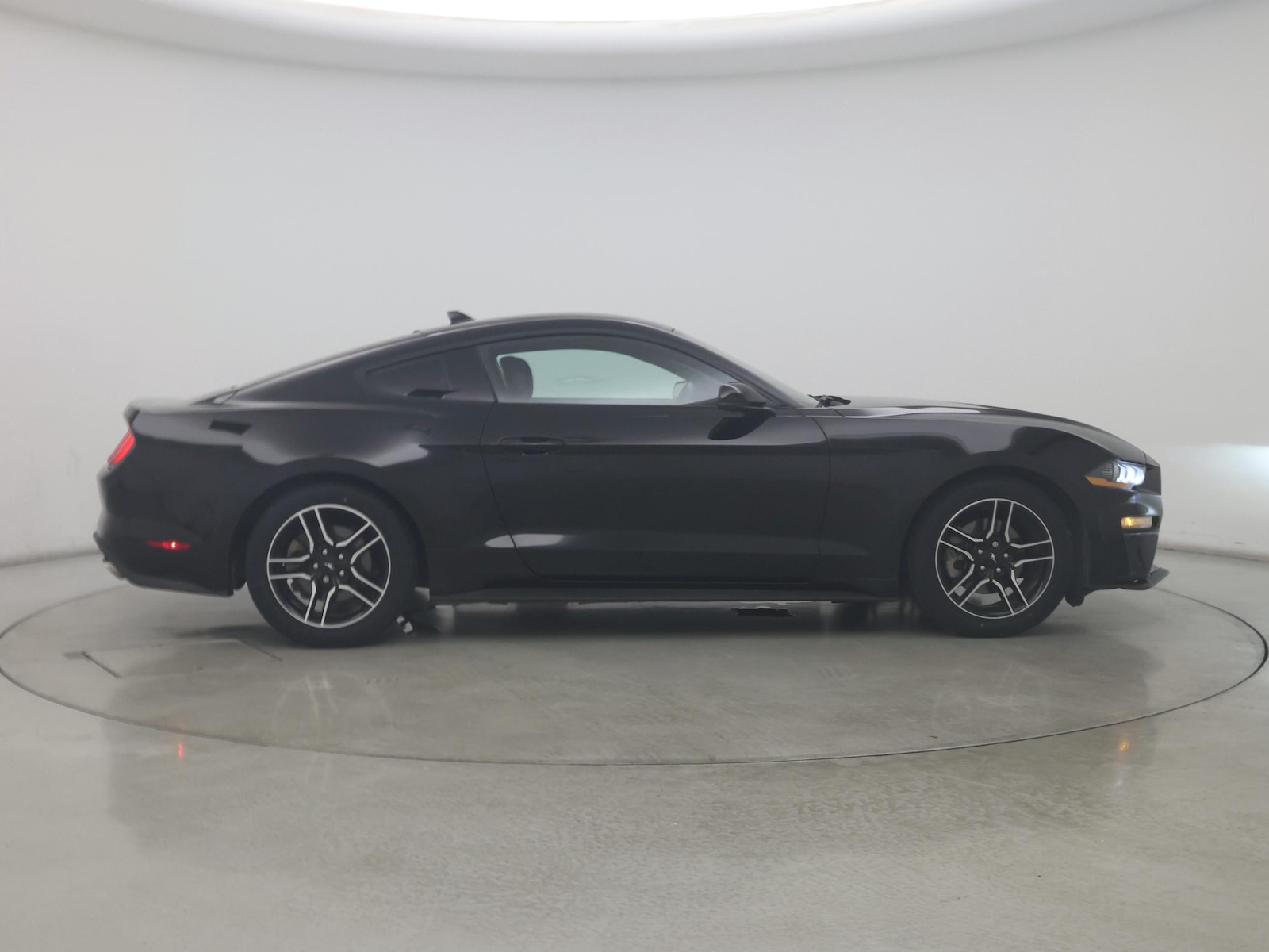 2022 Ford Mustang EcoBoost Premium - Photo 8