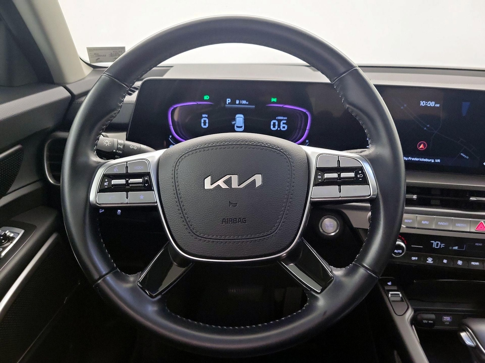2024 Kia Telluride S - Photo 11