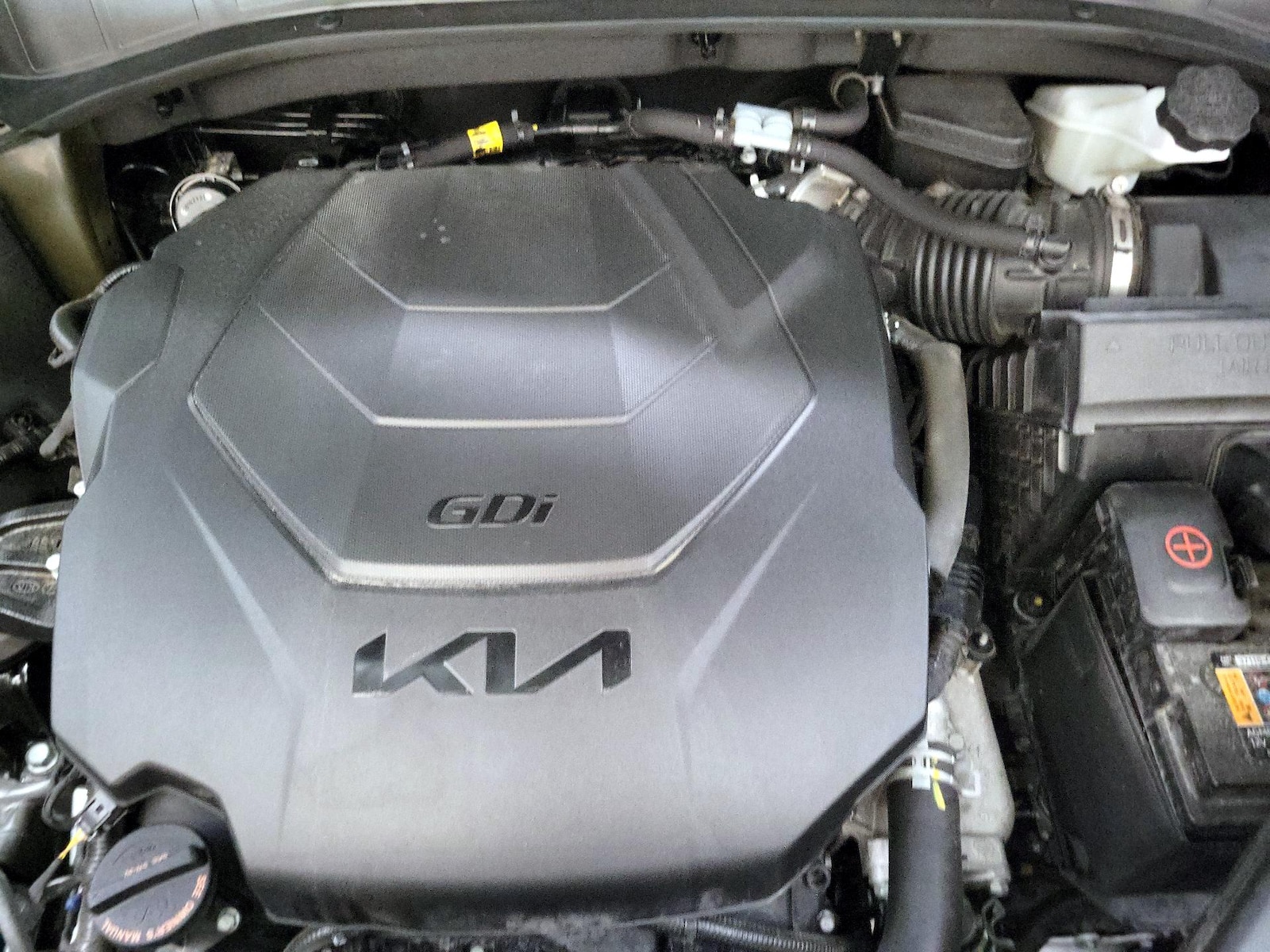 2024 Kia Telluride S - Photo 25