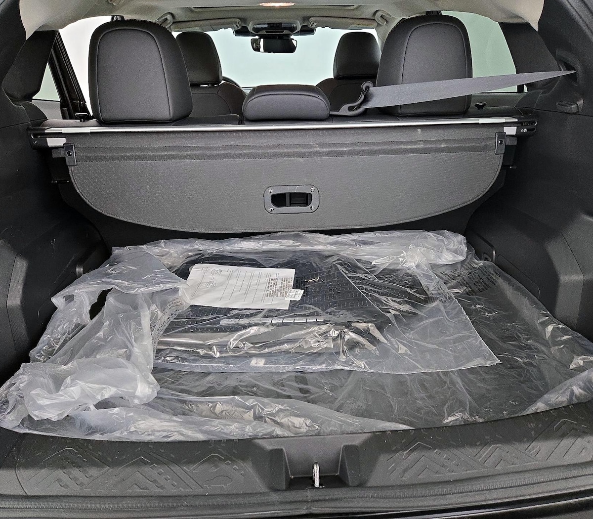 Trunk/Cargo (Seats Up)