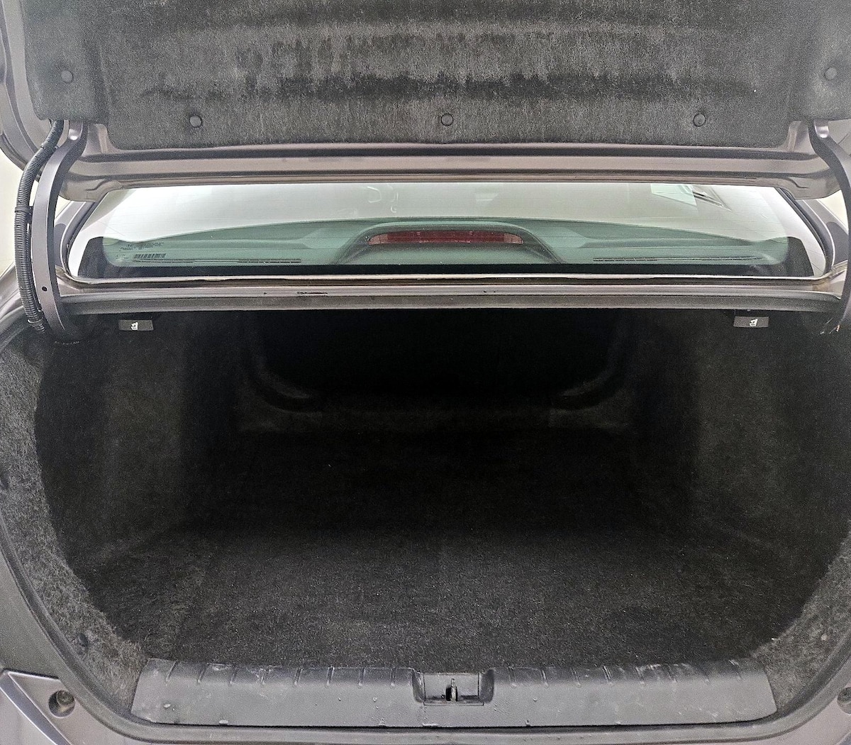 Trunk/Cargo (Seats Up)
