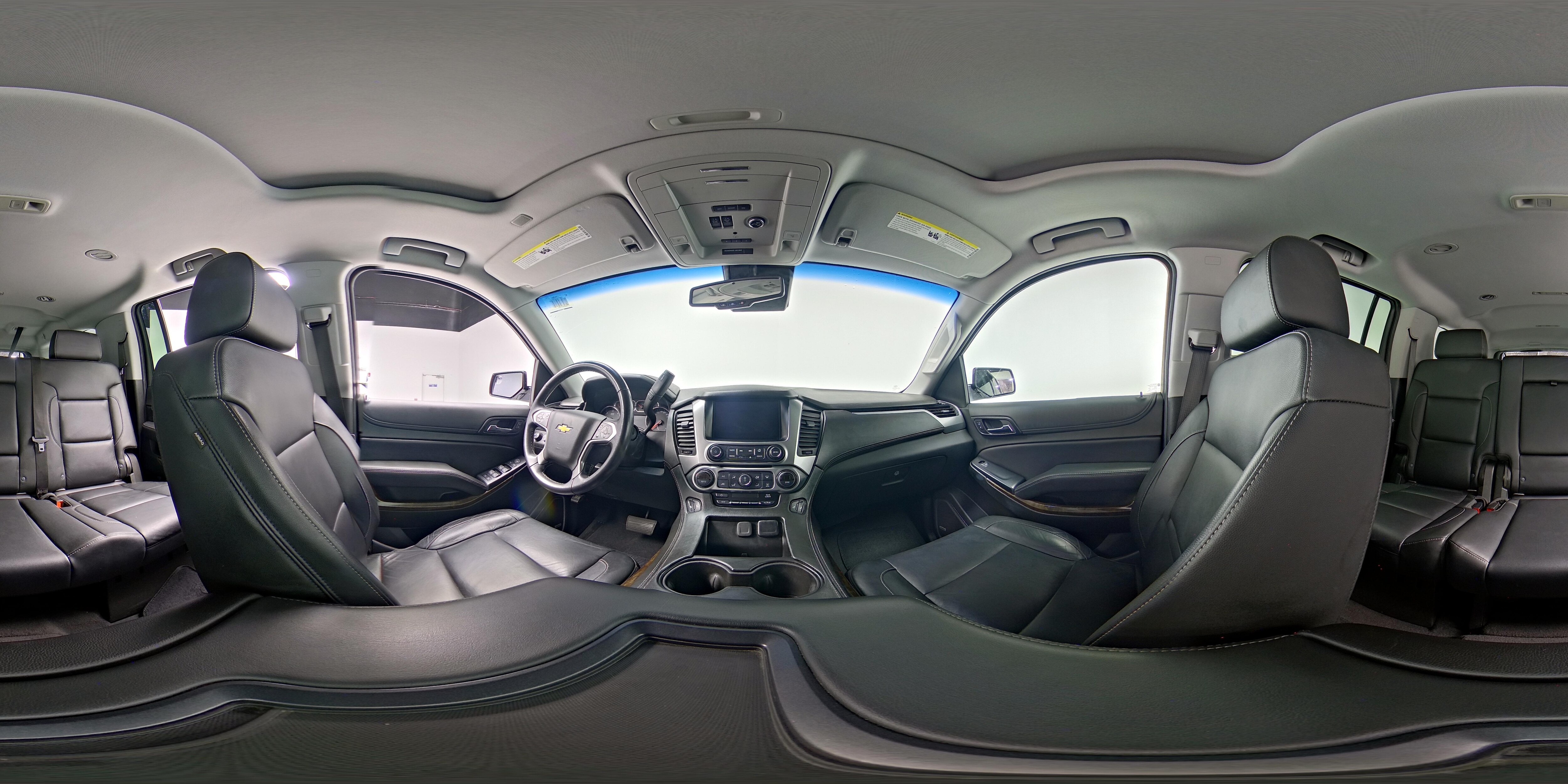 2020 Chevrolet Suburban LT - Photo 27