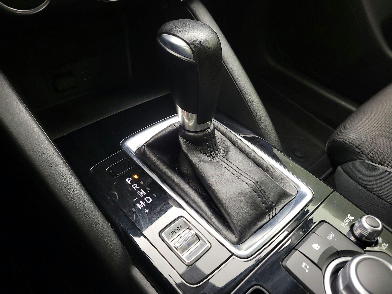 2016 Mazda CX-5 Sport - Photo 16